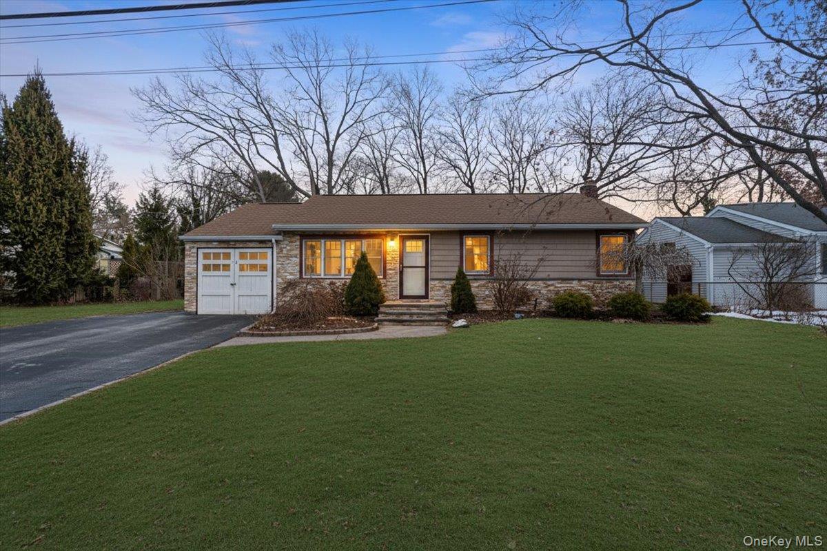 18 Robert Drive, Huntington, NY 11743