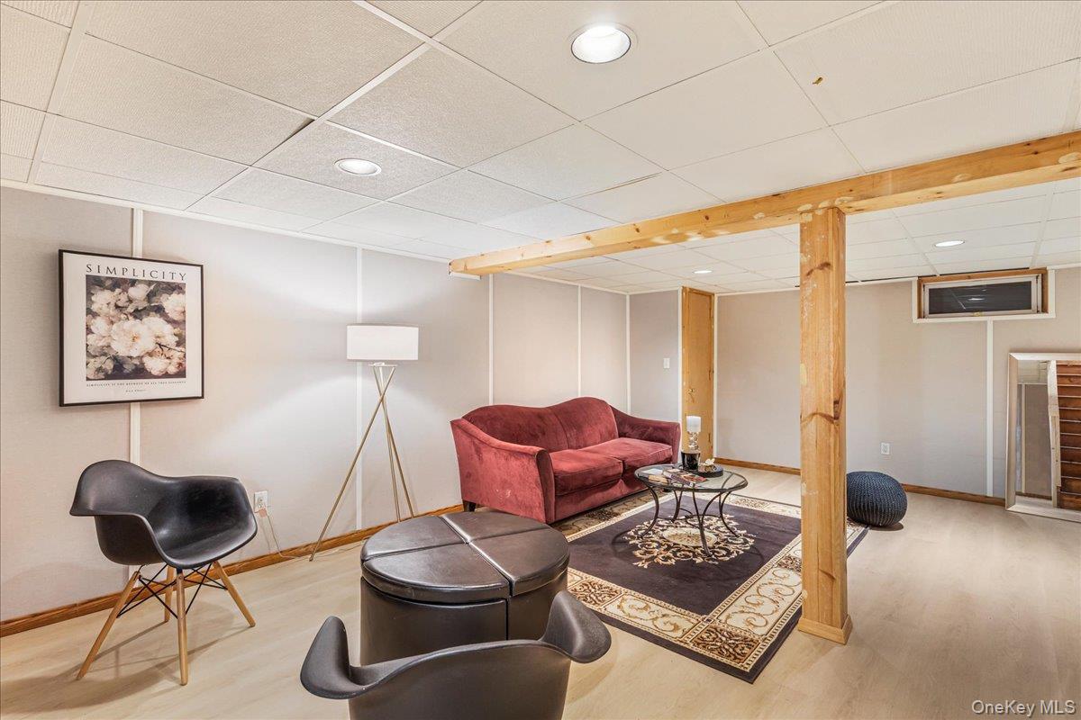 18 Robert Drive, Huntington, NY 11743