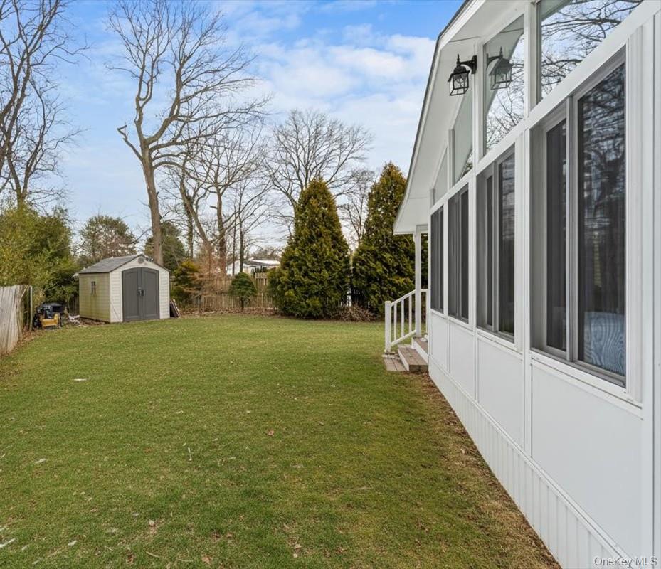 18 Robert Drive, Huntington, NY 11743