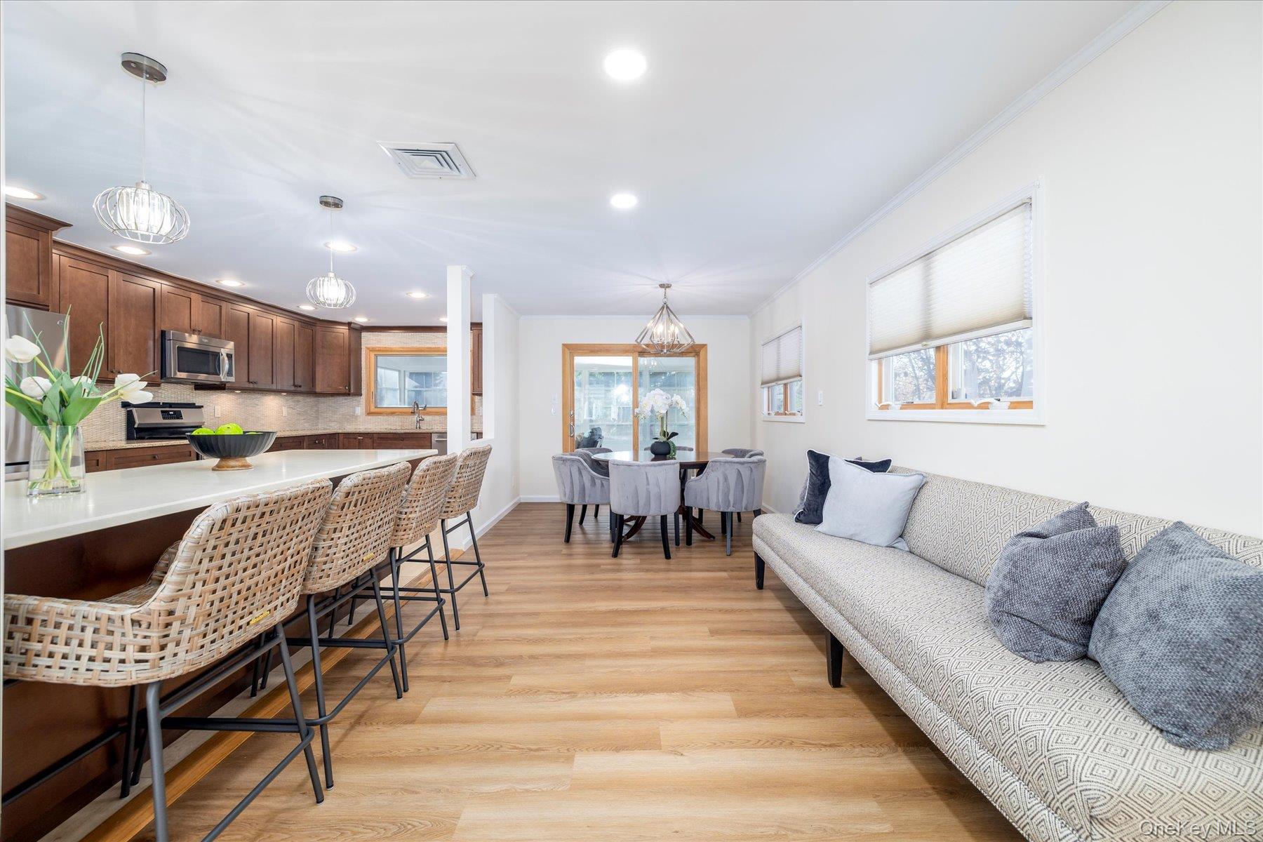 2970 Bond Drive, Merrick, NY 11566