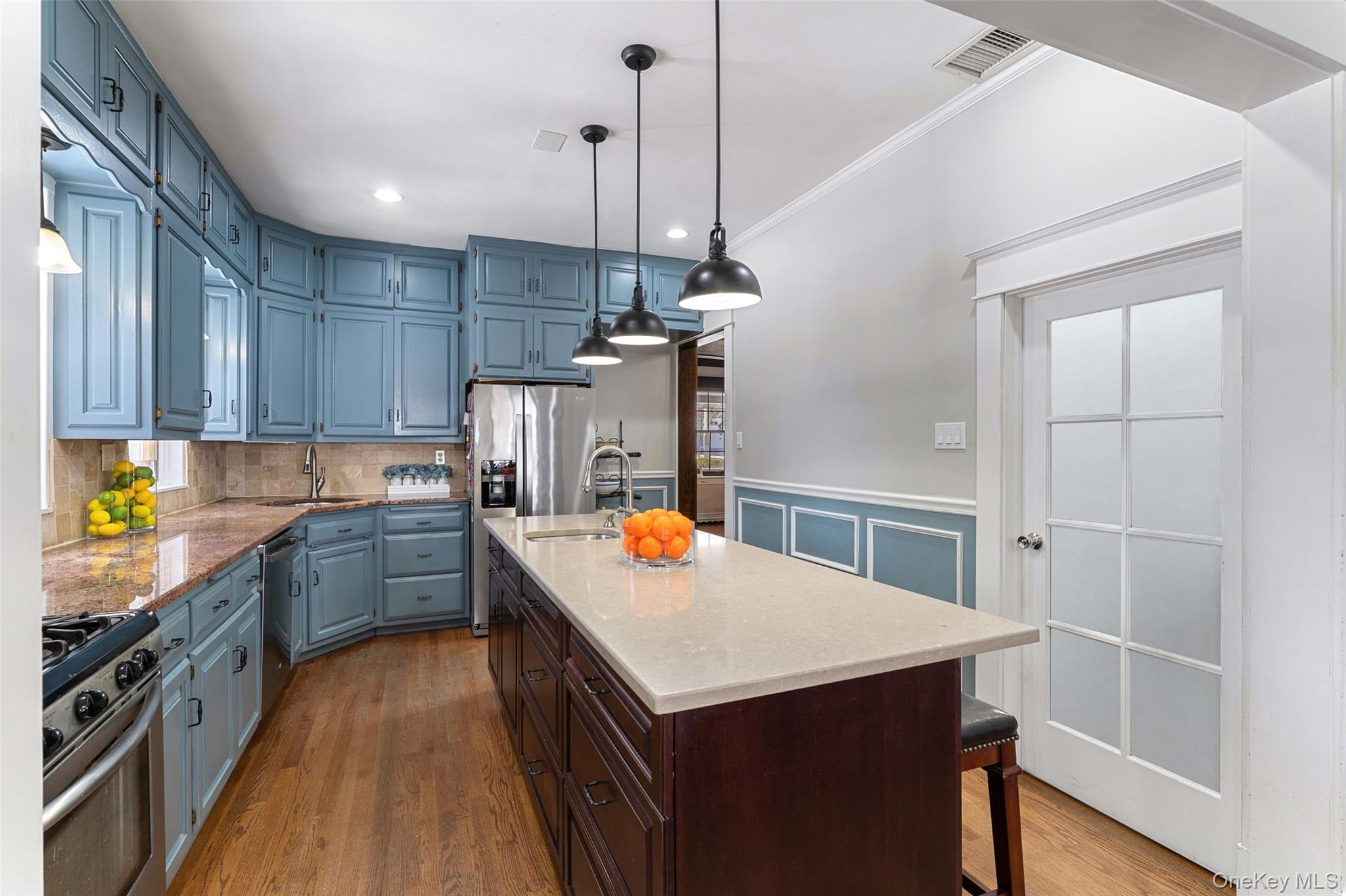 12 Swarthmore Road, Scarsdale, NY 10583