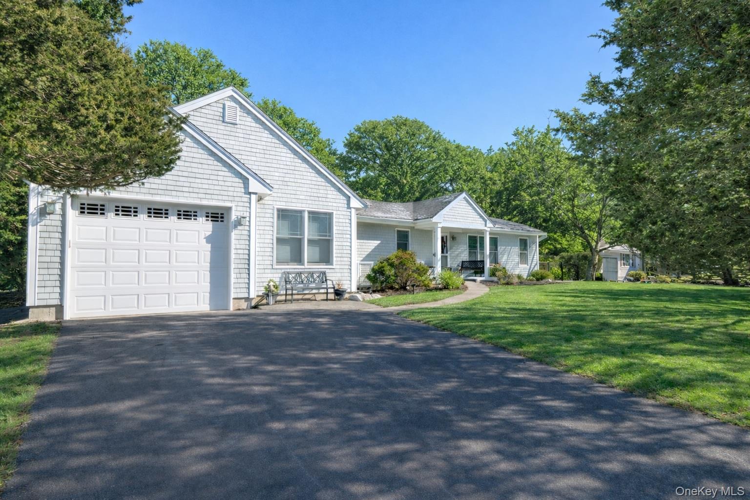 1545 E Gillette Drive, East Marion, NY 11939