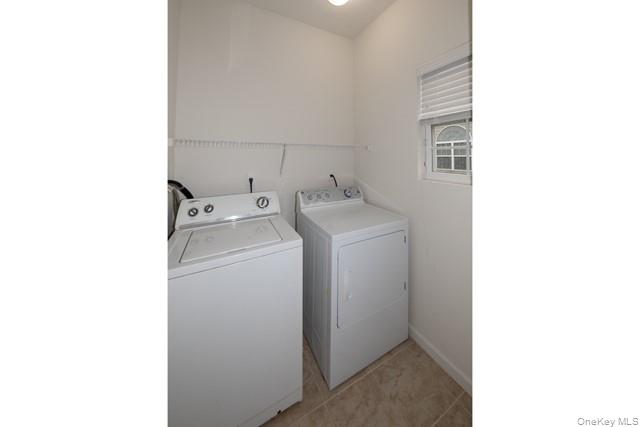 33 Fairfield Lane # 33, Mastic Beach, NY 11951