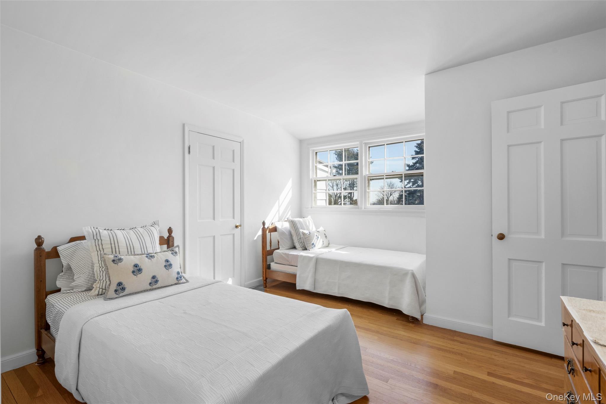 35 Byron Lane, Larchmont, NY 10538