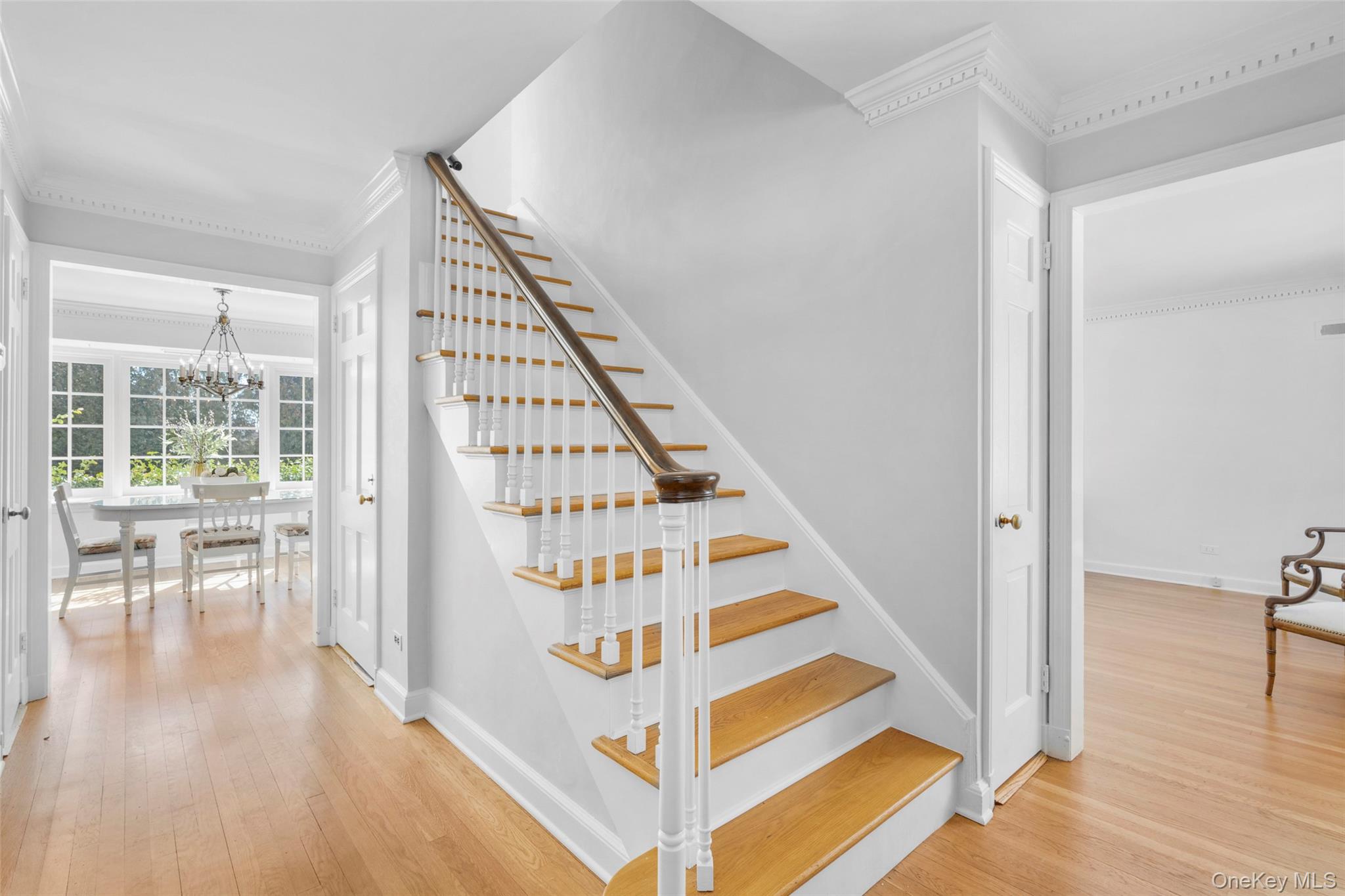 35 Byron Lane, Larchmont, NY 10538