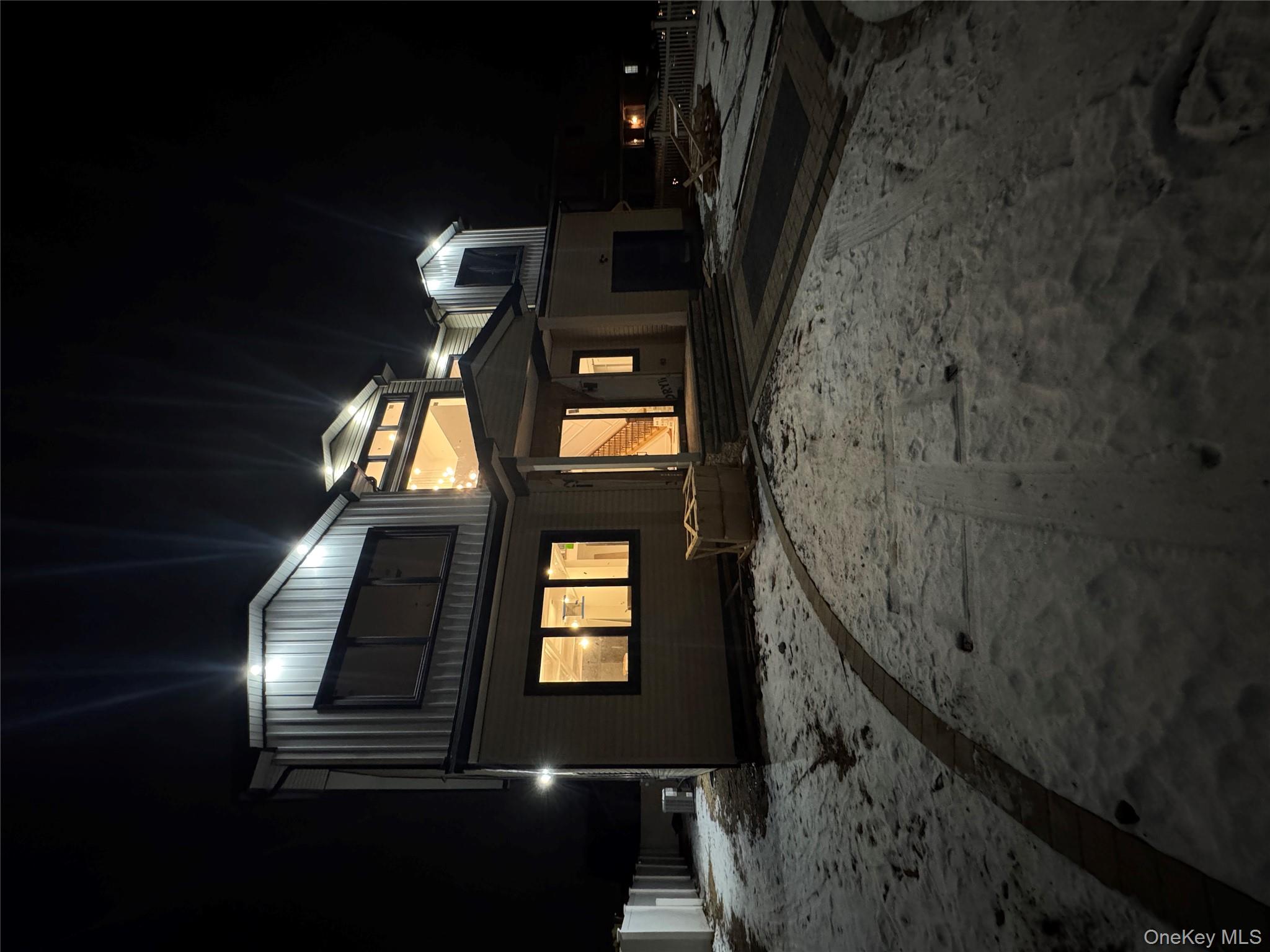 53 Blackbird Lane, Levittown, NY 11756