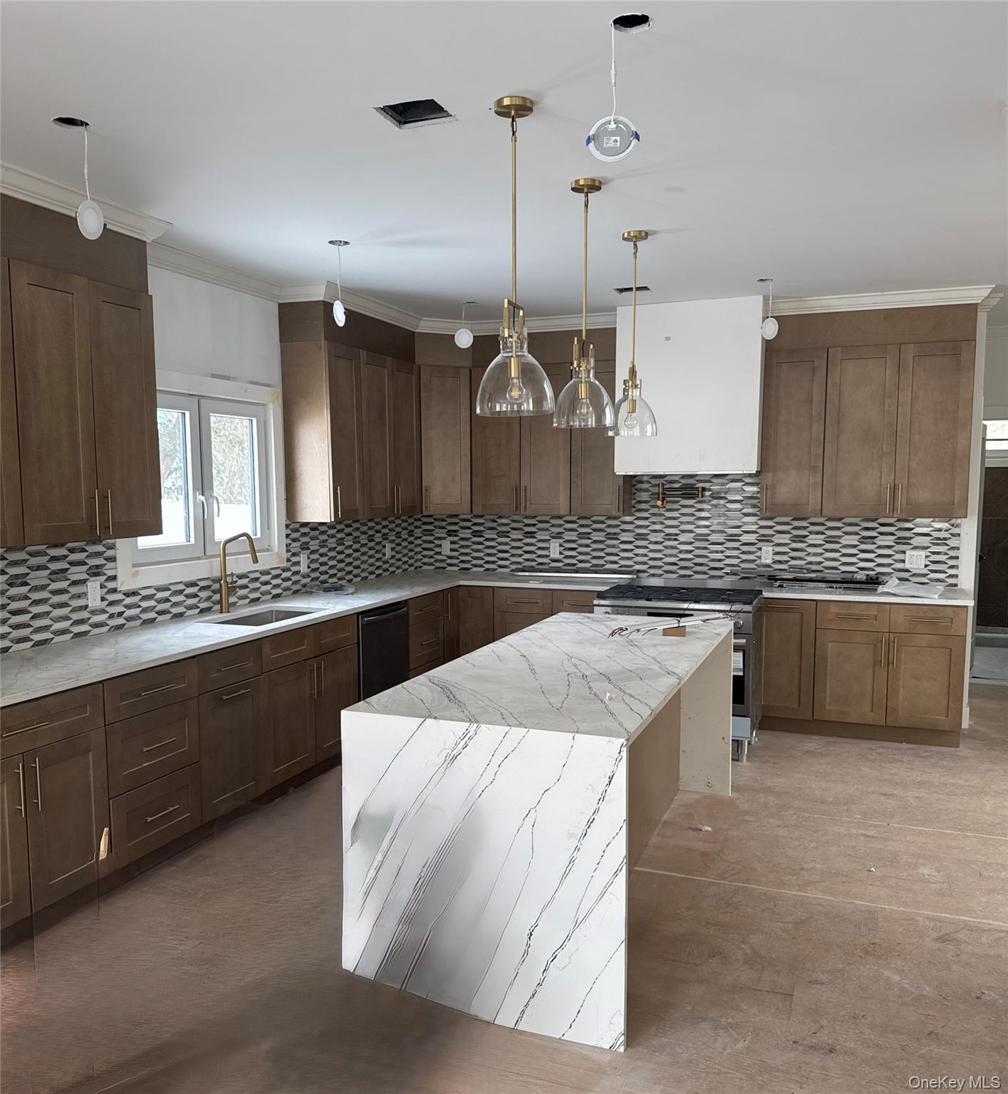 53 Blackbird Lane, Levittown, NY 11756