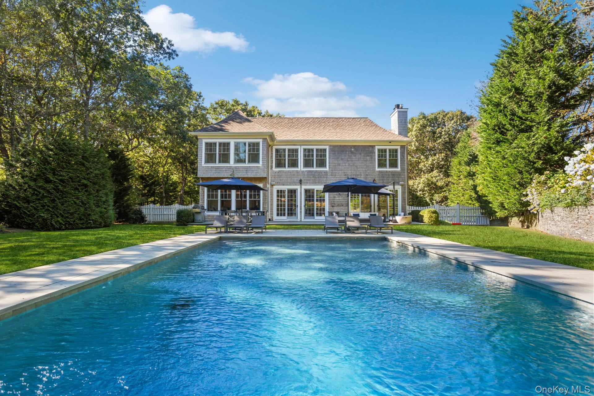 110 Straight Path, Southampton, NY 11968