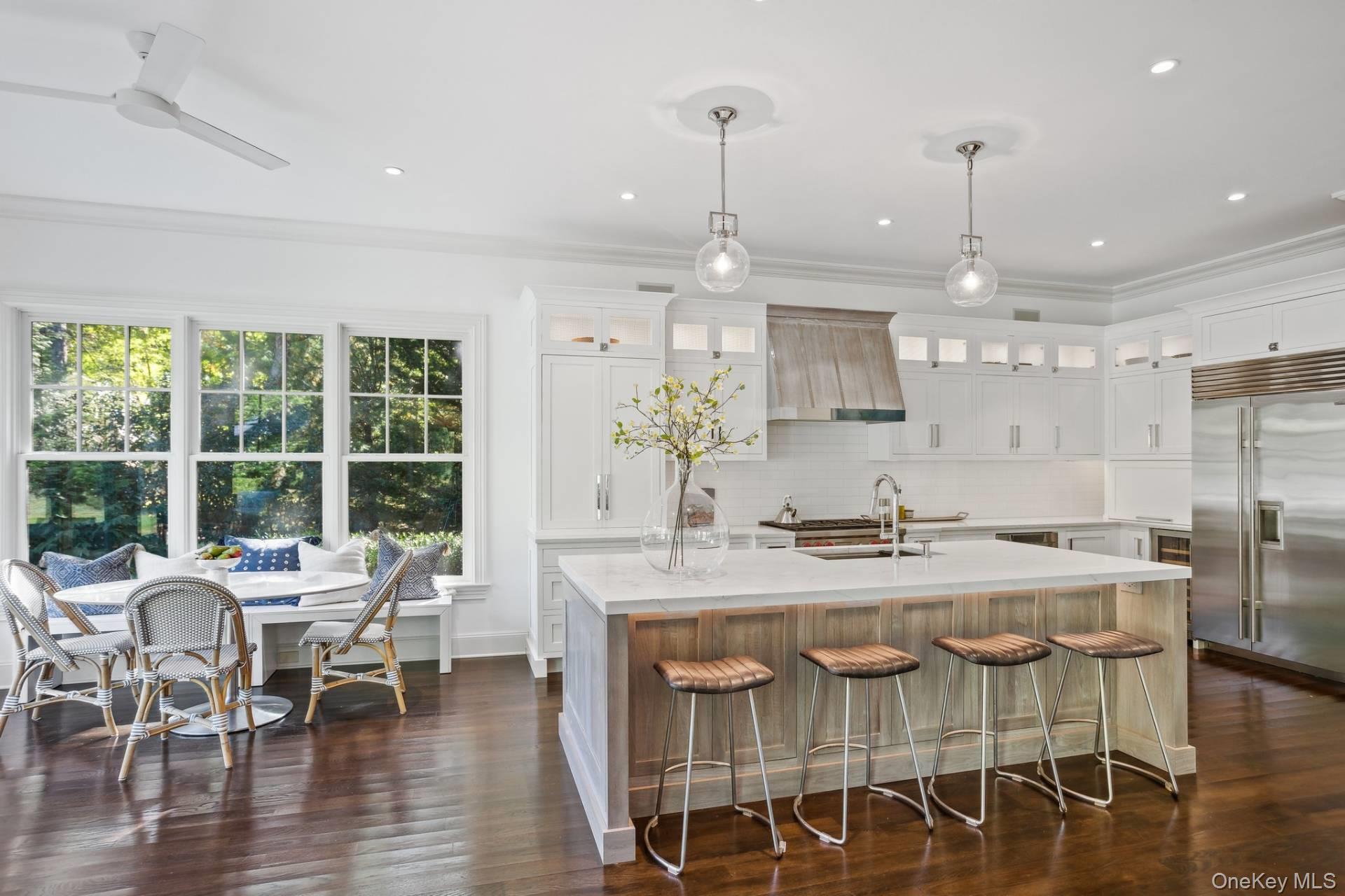 110 Straight Path, Southampton, NY 11968