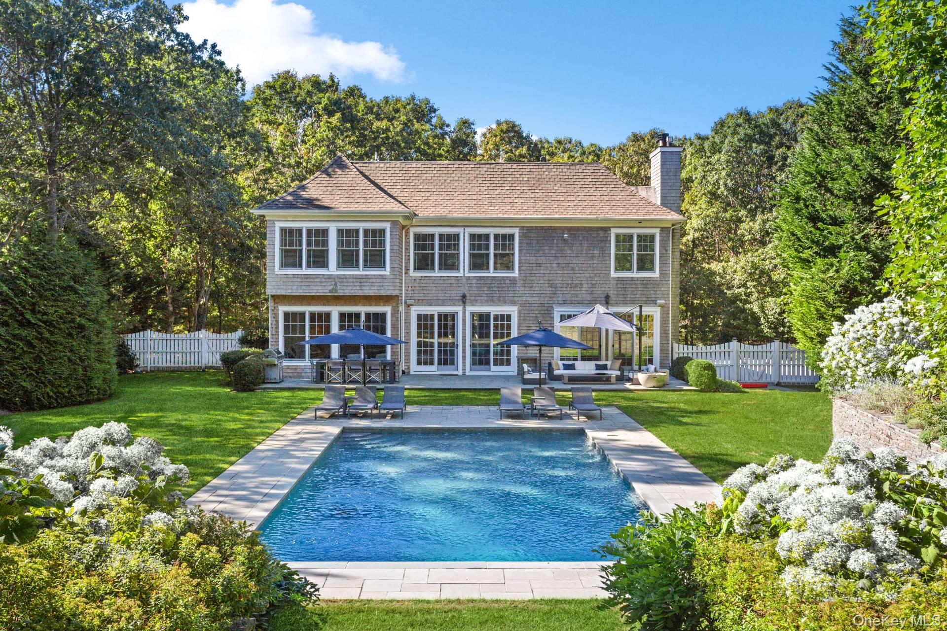 110 Straight Path, Southampton, NY 11968