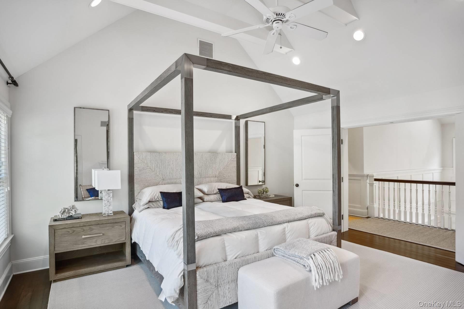 110 Straight Path, Southampton, NY 11968