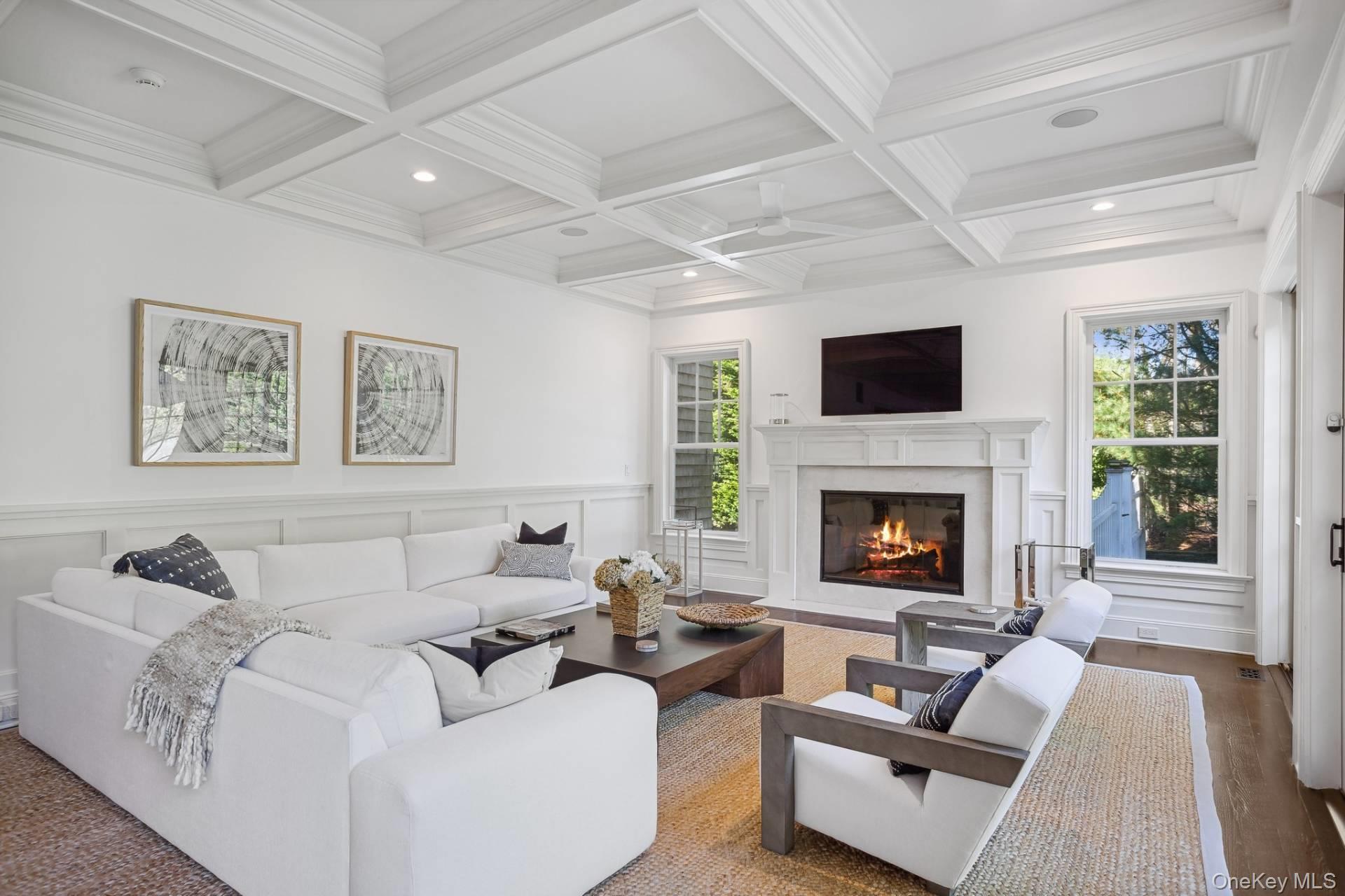 110 Straight Path, Southampton, NY 11968