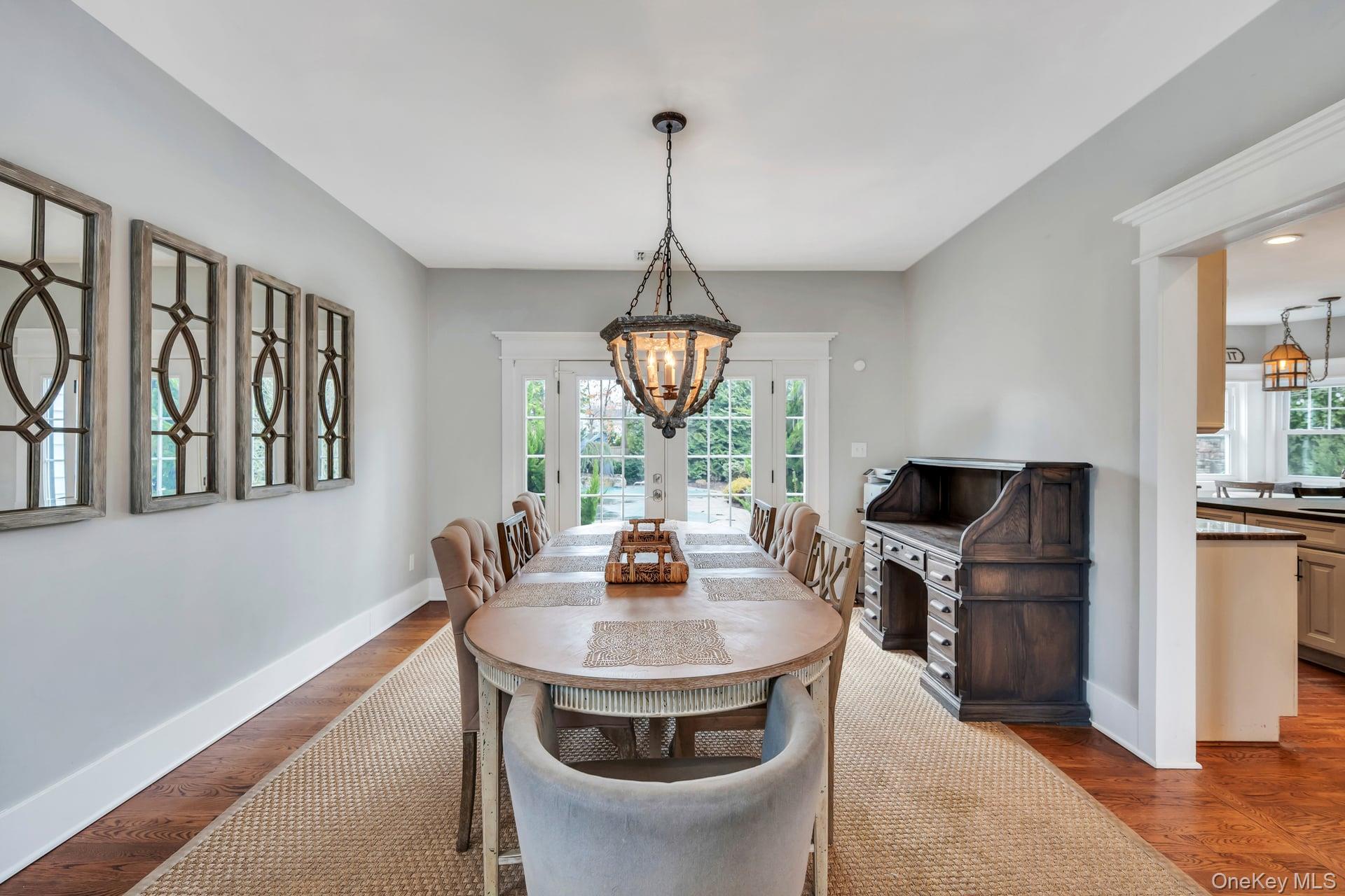 40 Arbor Field Way, Lake Grove, NY 11755