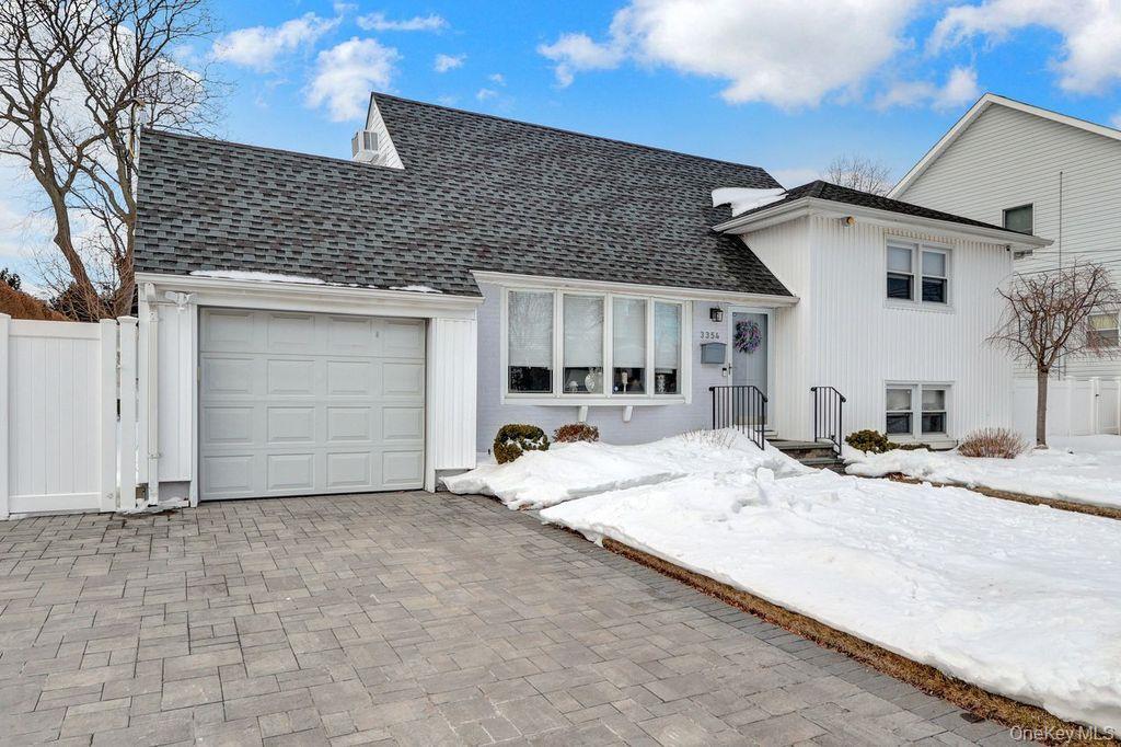 3354 2nd Street, Oceanside, NY 11572