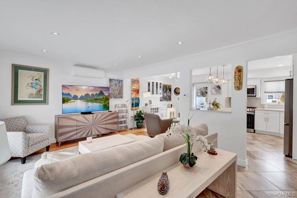 3354 2nd Street, Oceanside, NY 11572