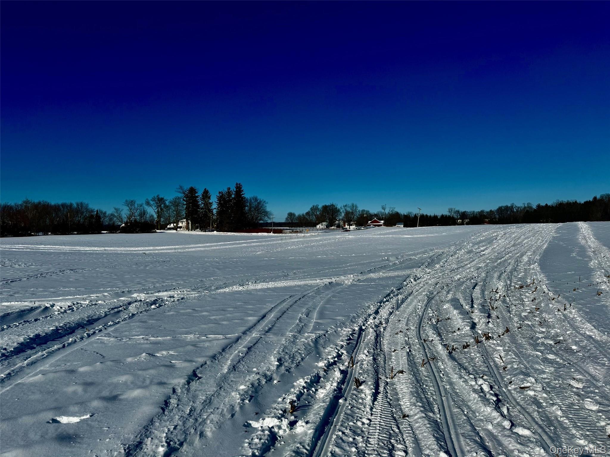 Rte 9, Hudson, NY 12541