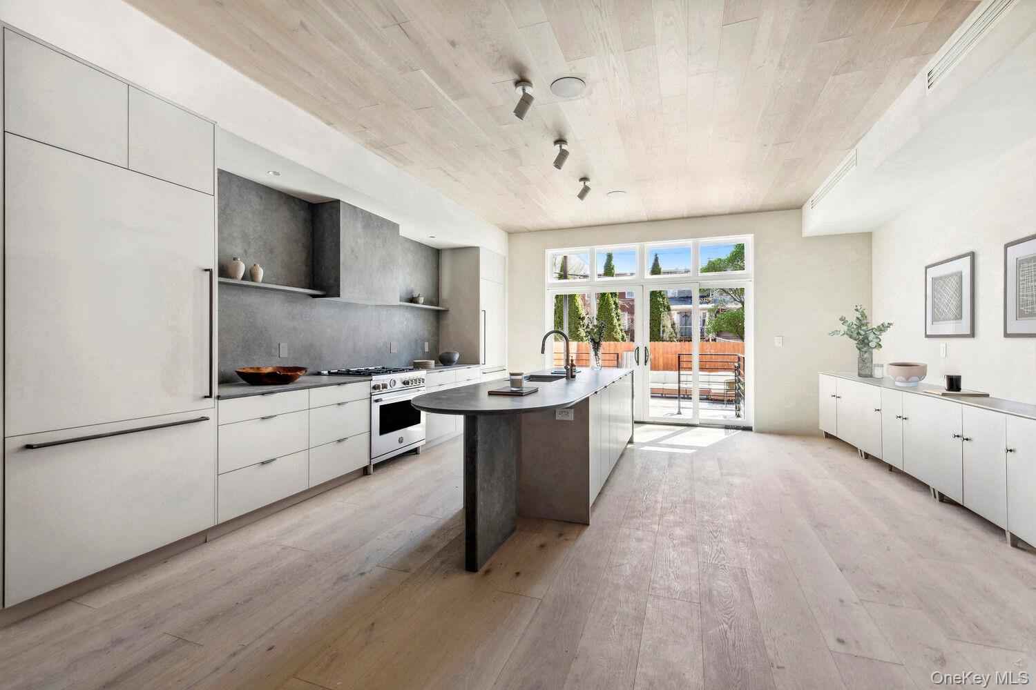 432 FENIMORE Street, Brooklyn, NY 11225