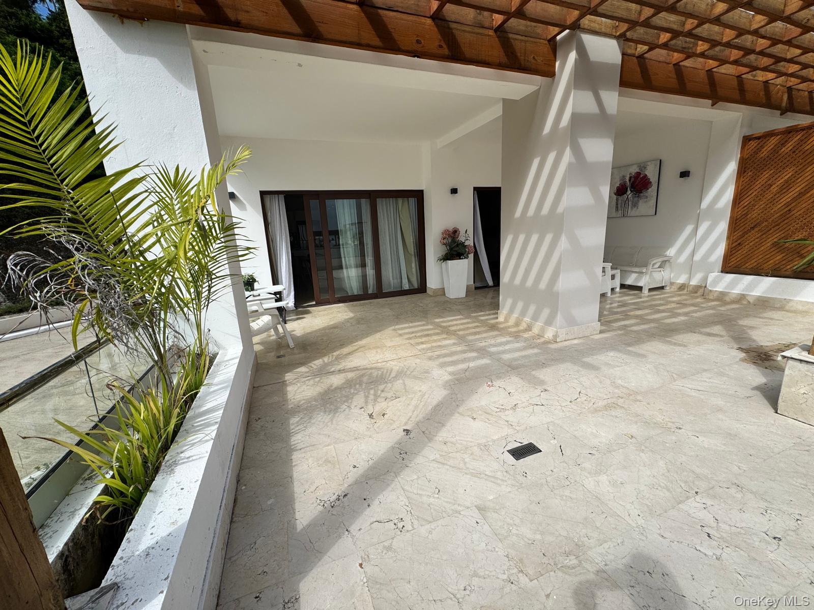 6M3F+32H Avenida Del Male # Building #B2 Unit 2101-2, Other 32000