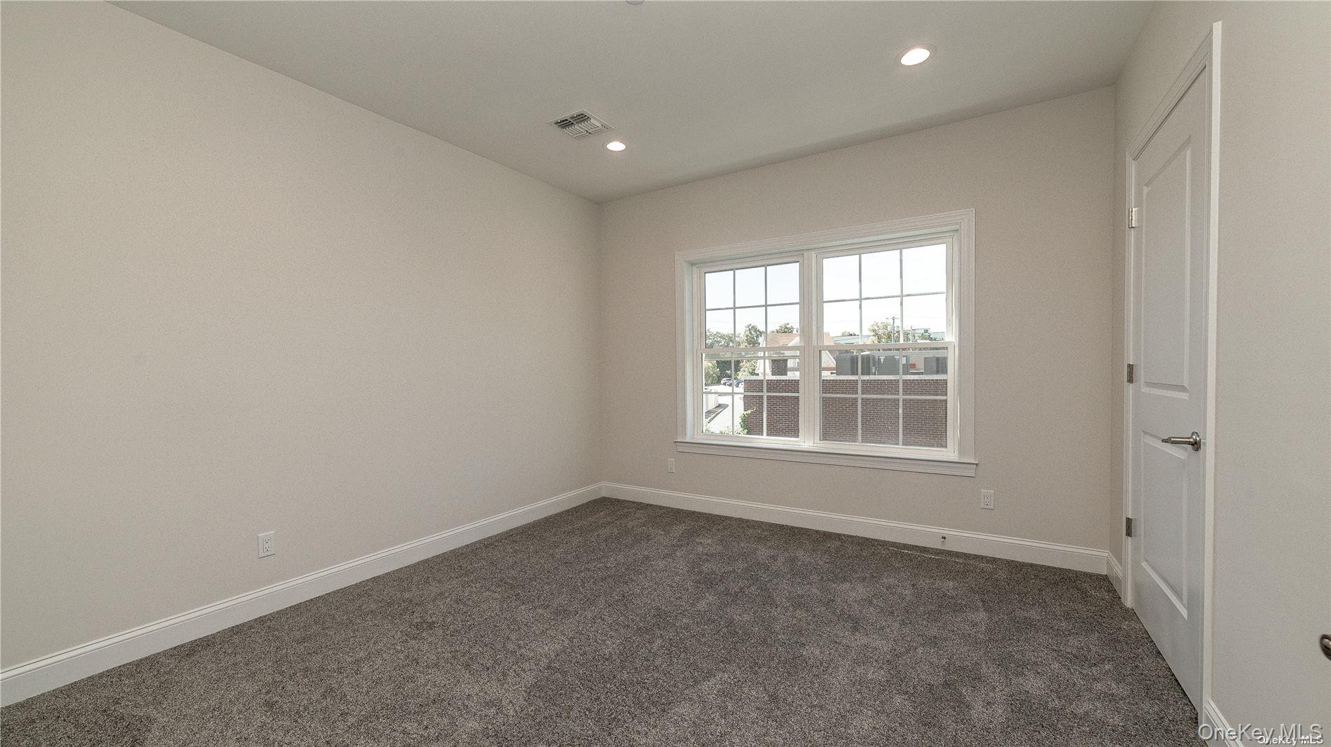 776 Fulton Street # 2A, Farmingdale, NY 11735