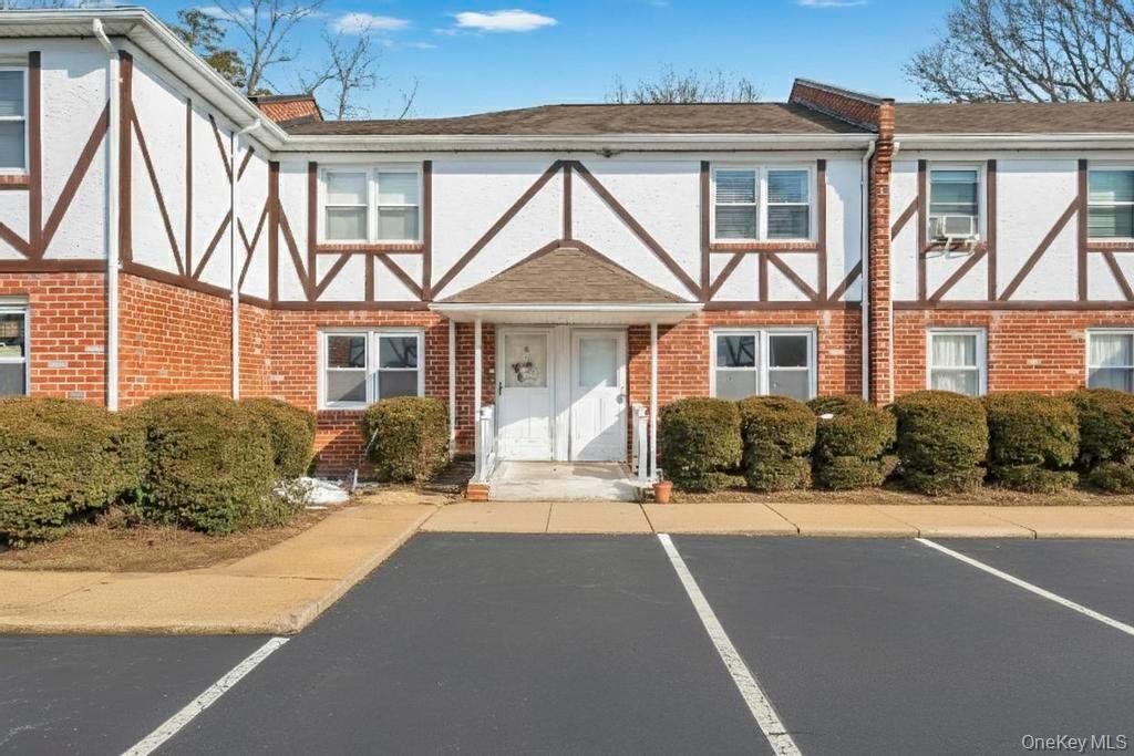 2066 Lakeview Road # A, Bellmore, NY 11710