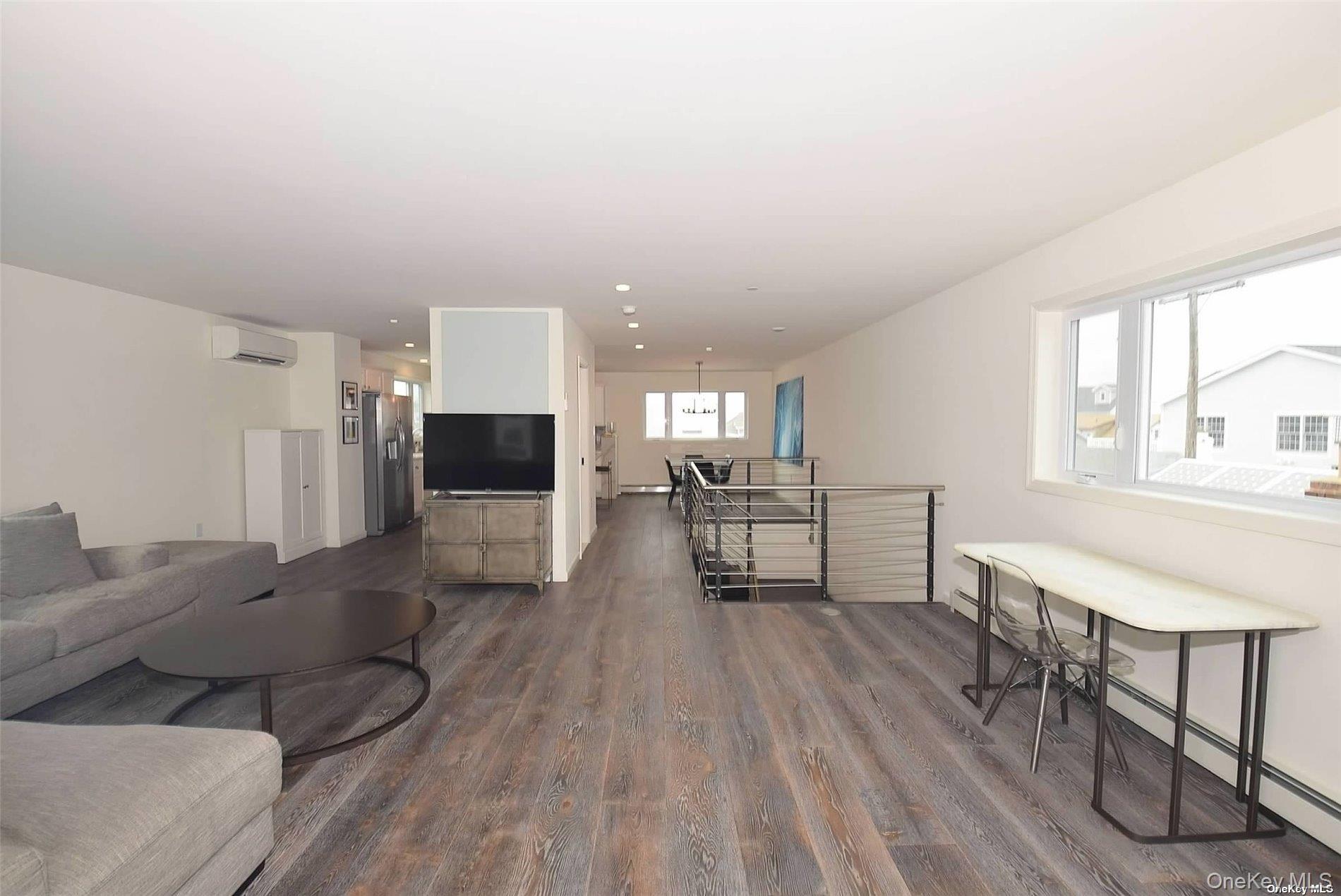 31 Florida Street, Long Beach, NY 11561