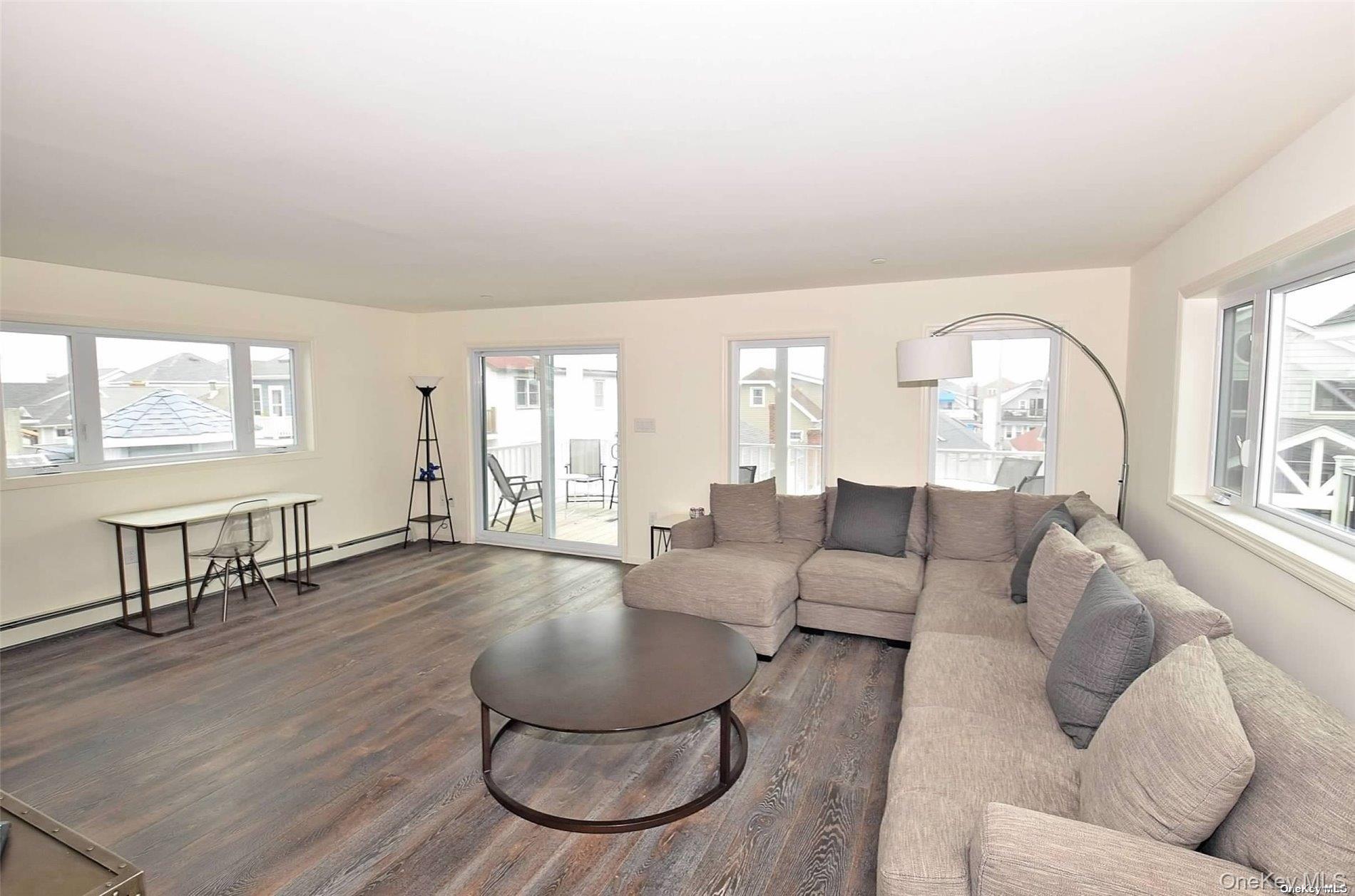 31 Florida Street, Long Beach, NY 11561