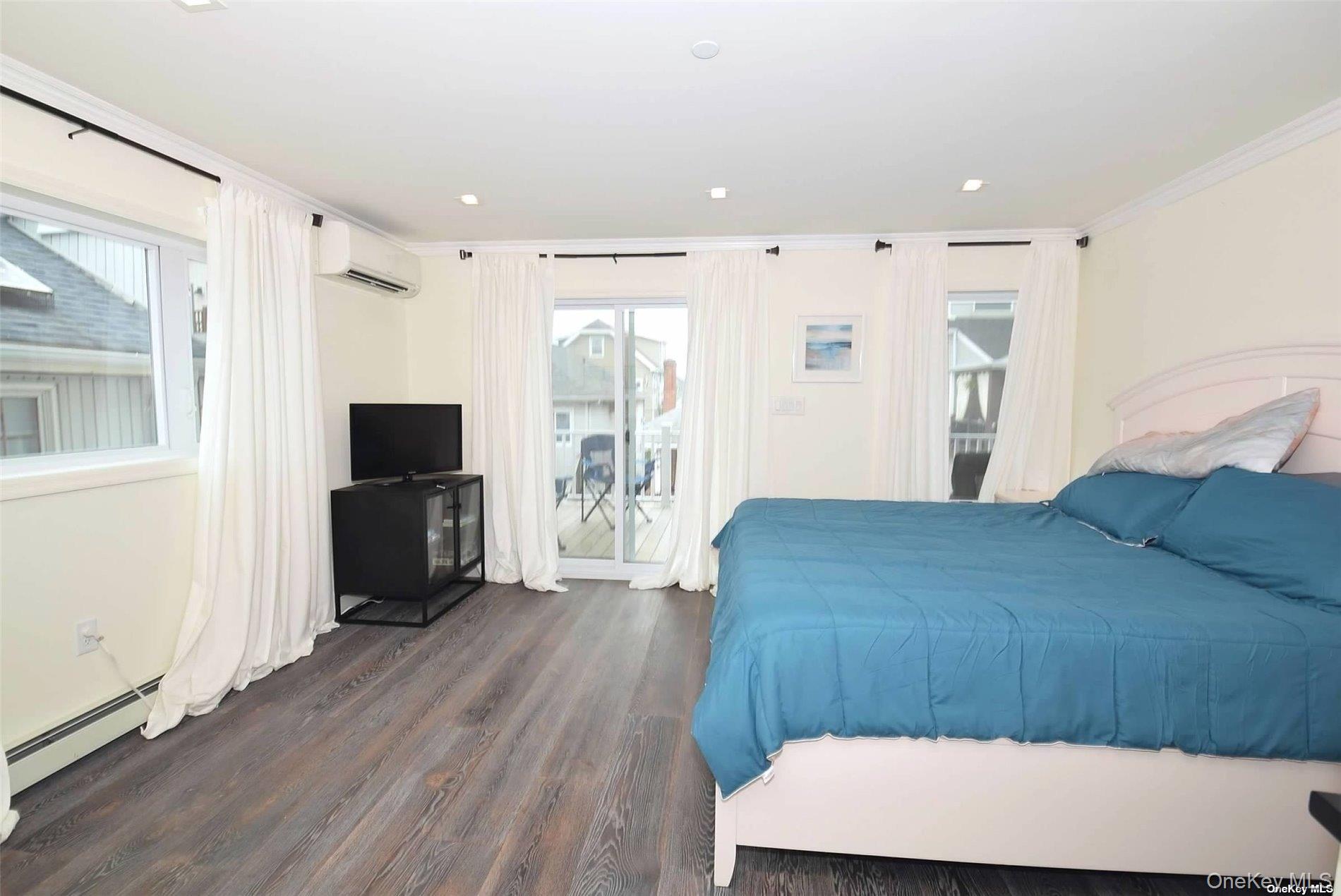 31 Florida Street, Long Beach, NY 11561