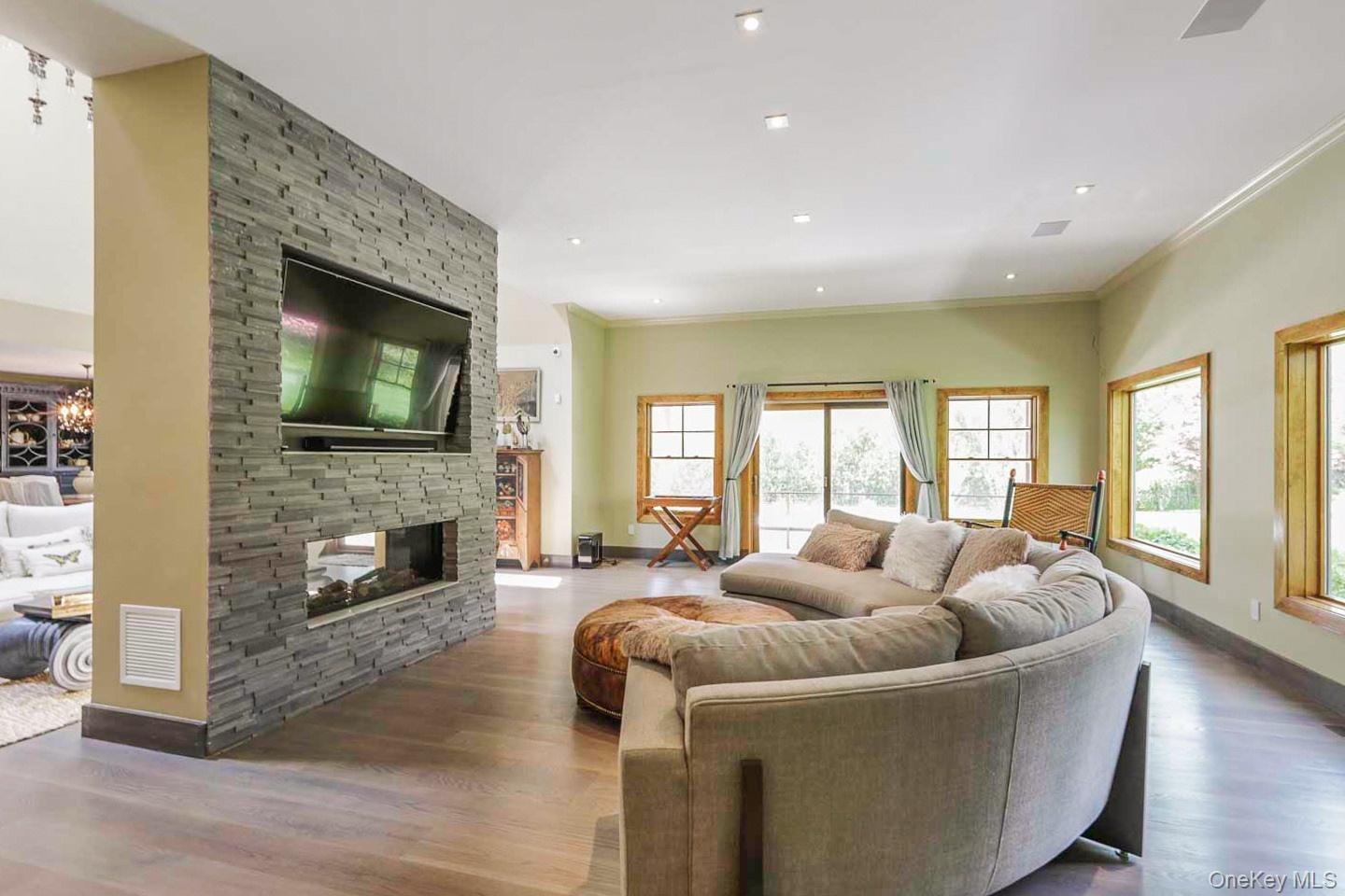 1366 Scuttle Hole Road, Water Mill, NY 11976