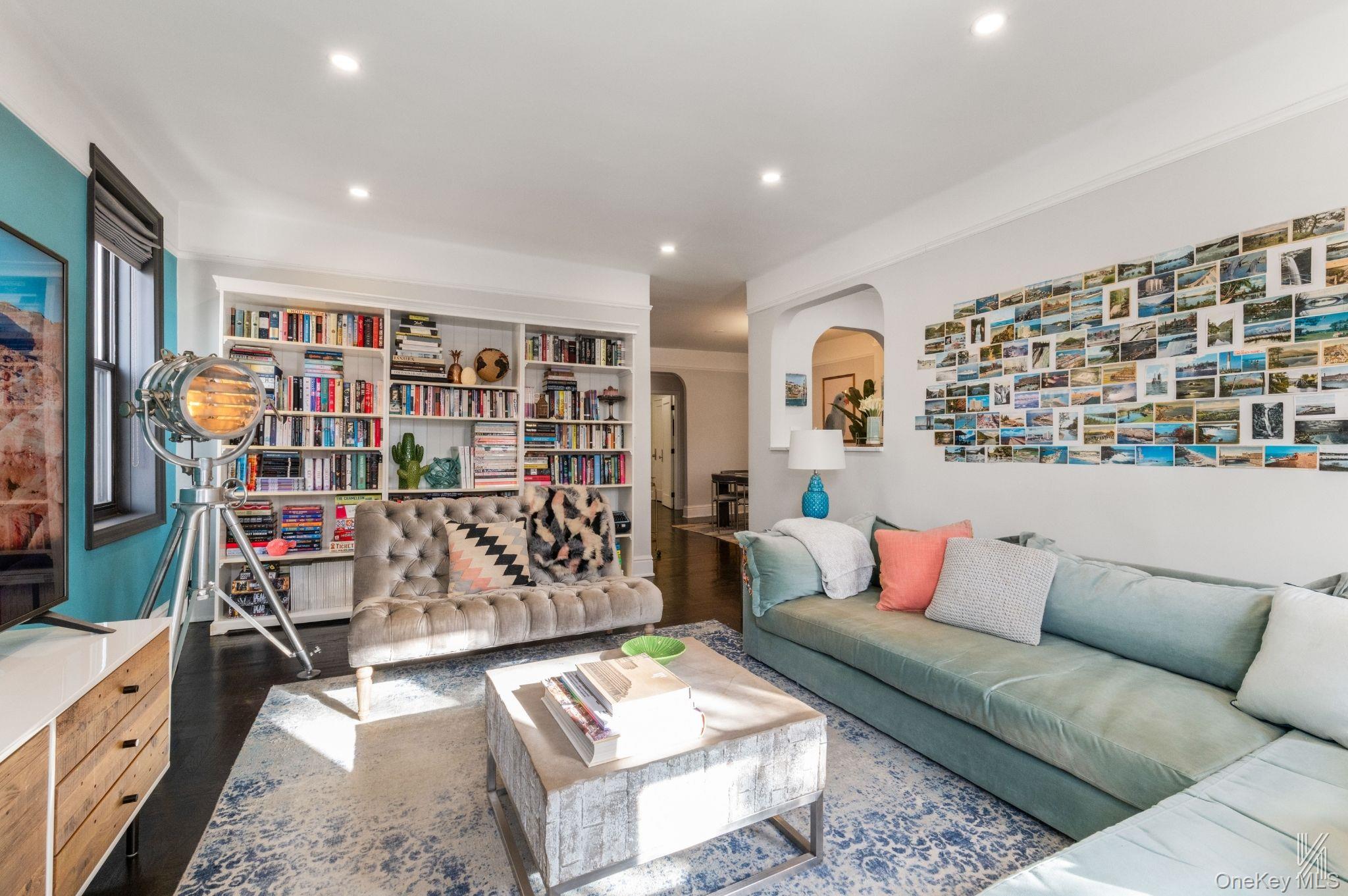 35-06 88th Street # 3G, Jackson Heights, NY 11372