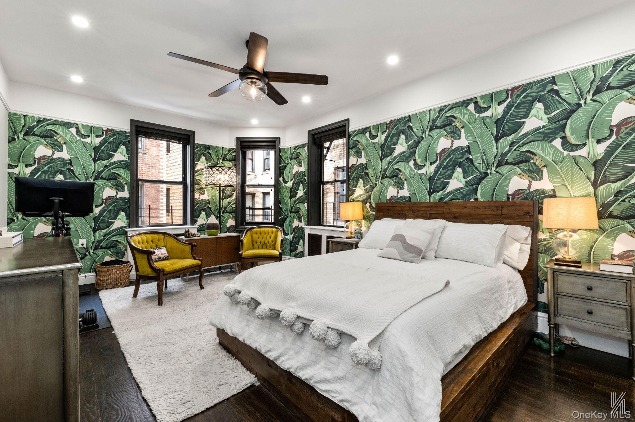 35-06 88th Street # 3G, Jackson Heights, NY 11372