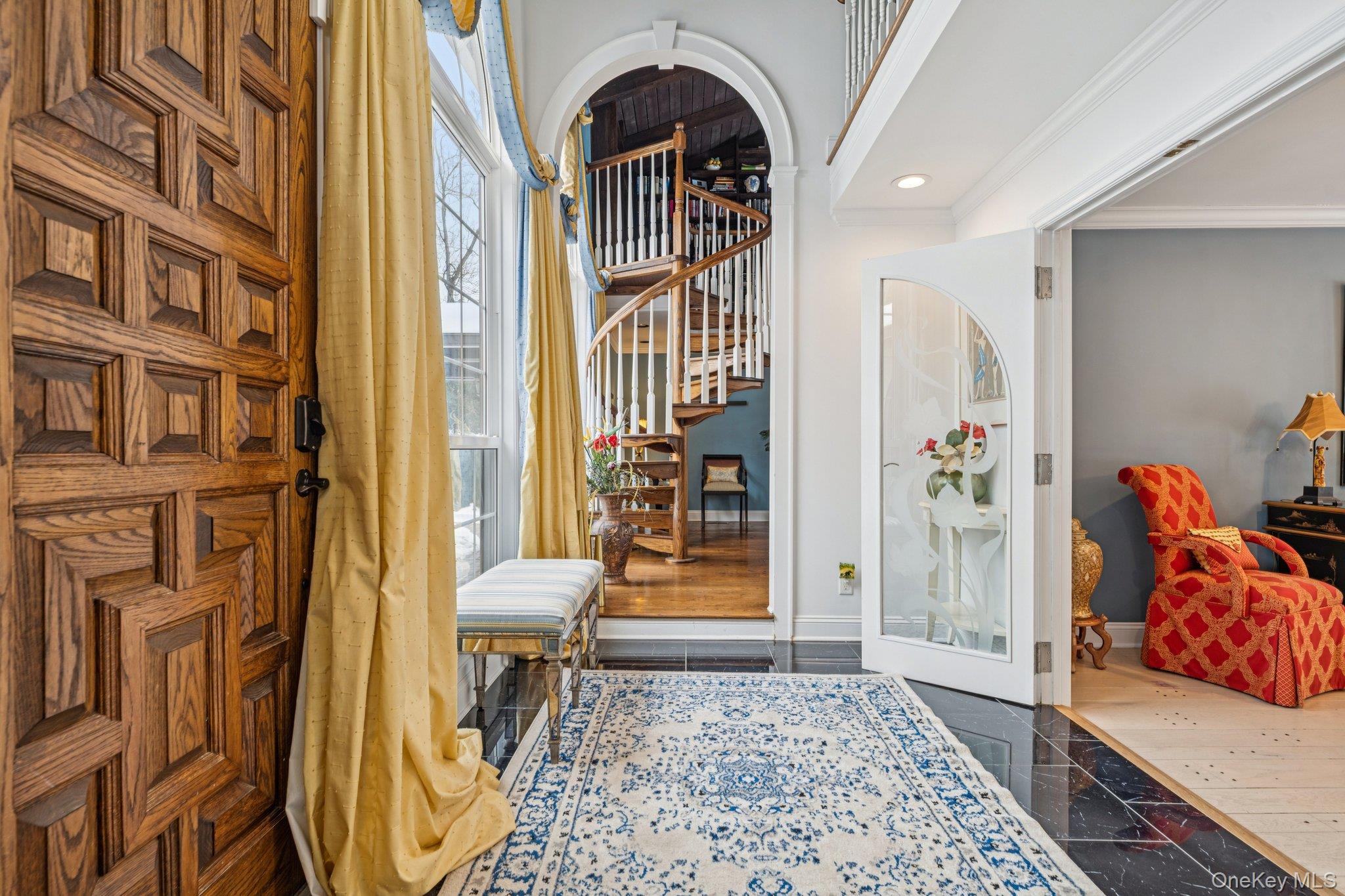 37 Bridle Path, Nissequogue, NY 11780