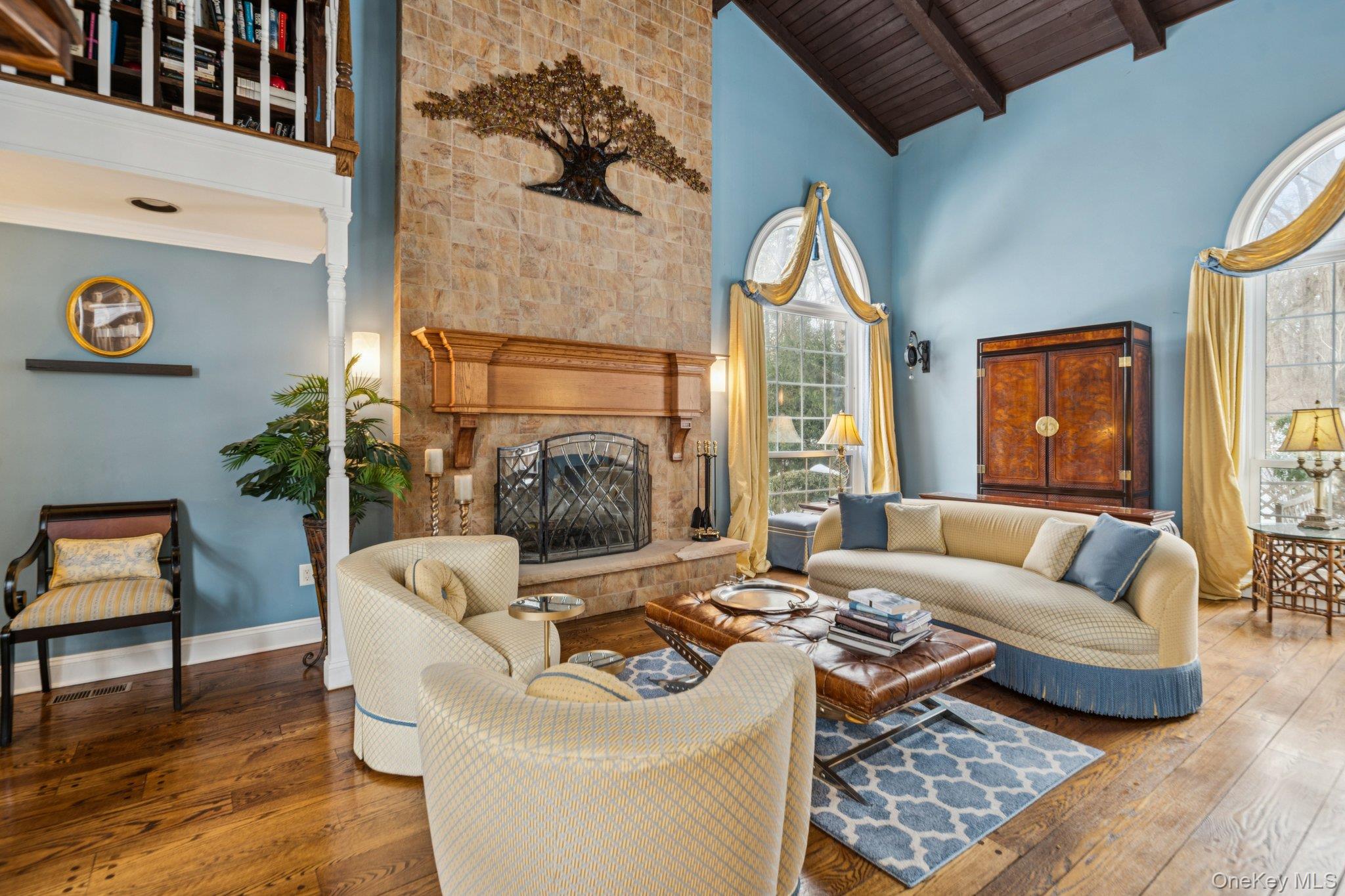 37 Bridle Path, Nissequogue, NY 11780