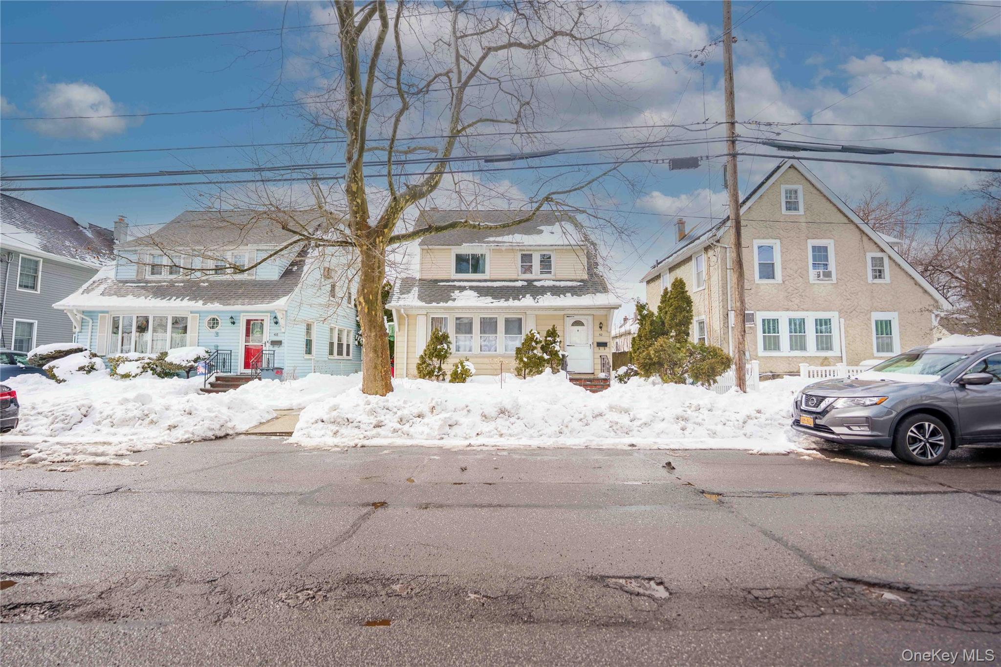 52 Park Avenue, Williston Park, NY 11596