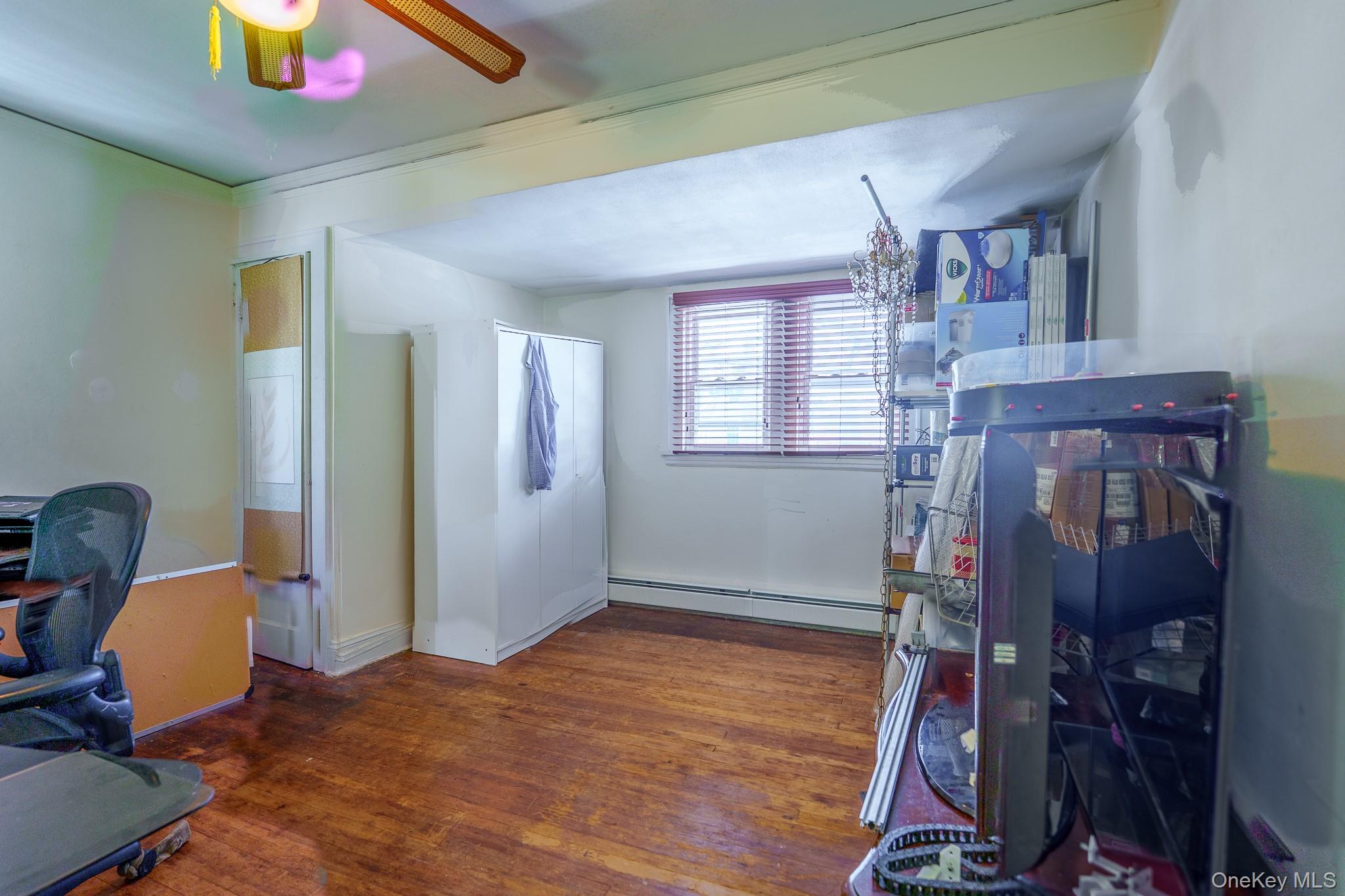 52 Park Avenue, Williston Park, NY 11596