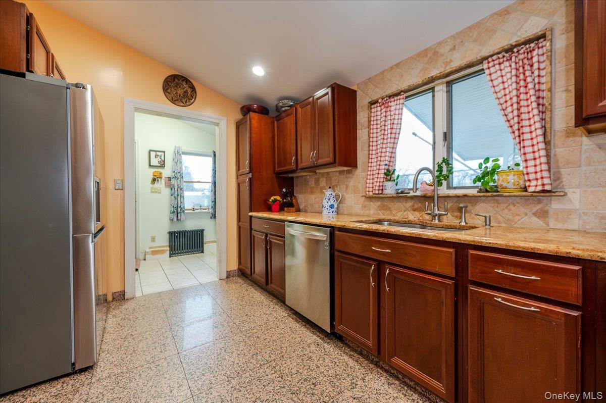 227 Doughty Boulevard, Inwood, NY 11096