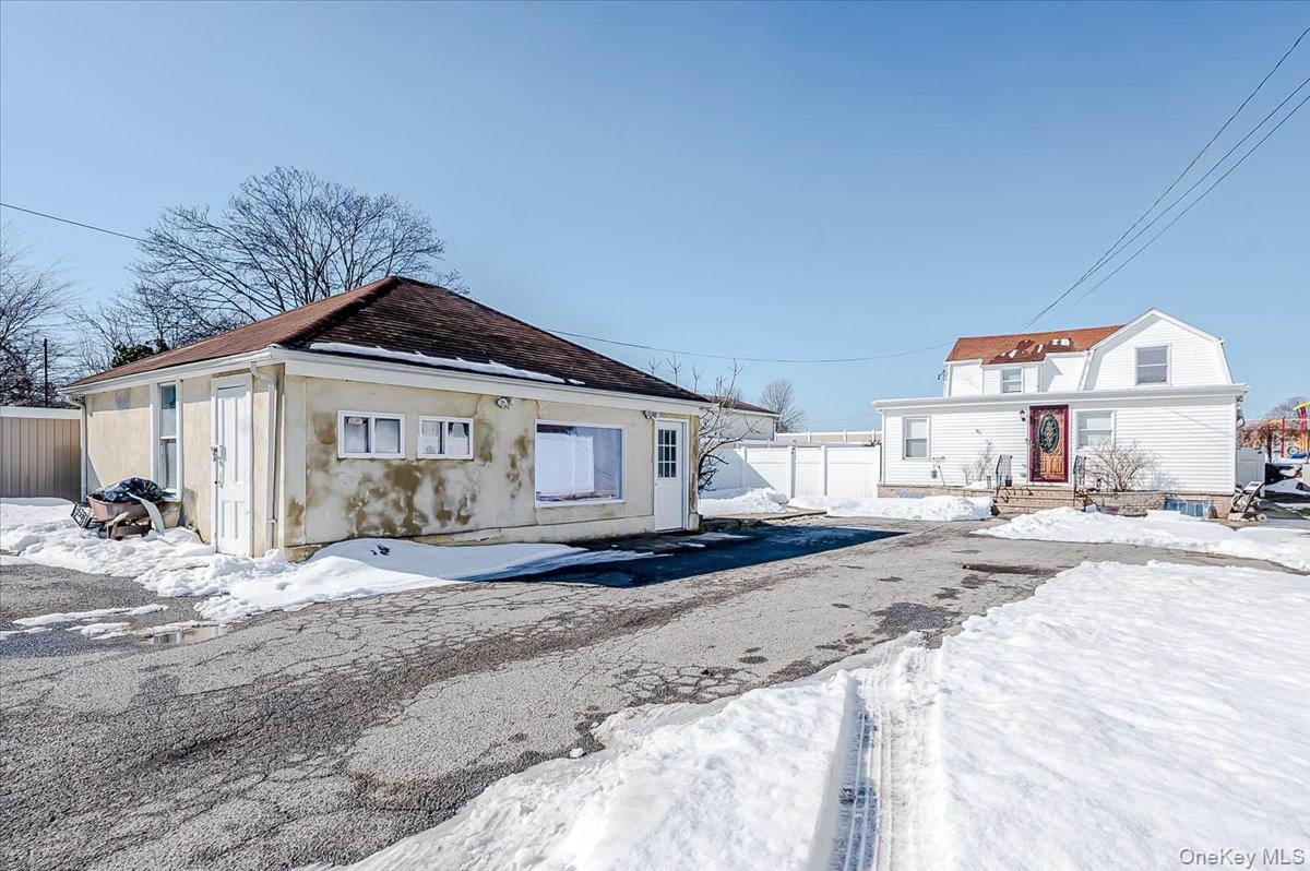 227 Doughty Boulevard, Inwood, NY 11096