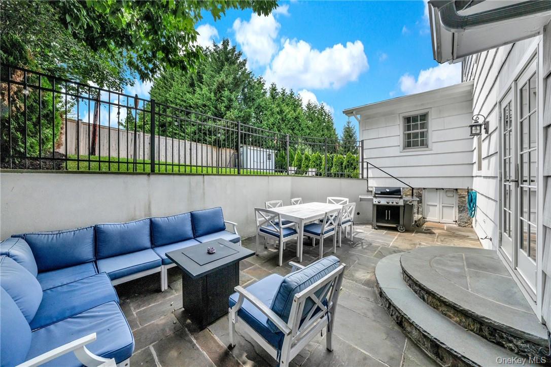 72 Brook Street, Scarsdale, NY 10583