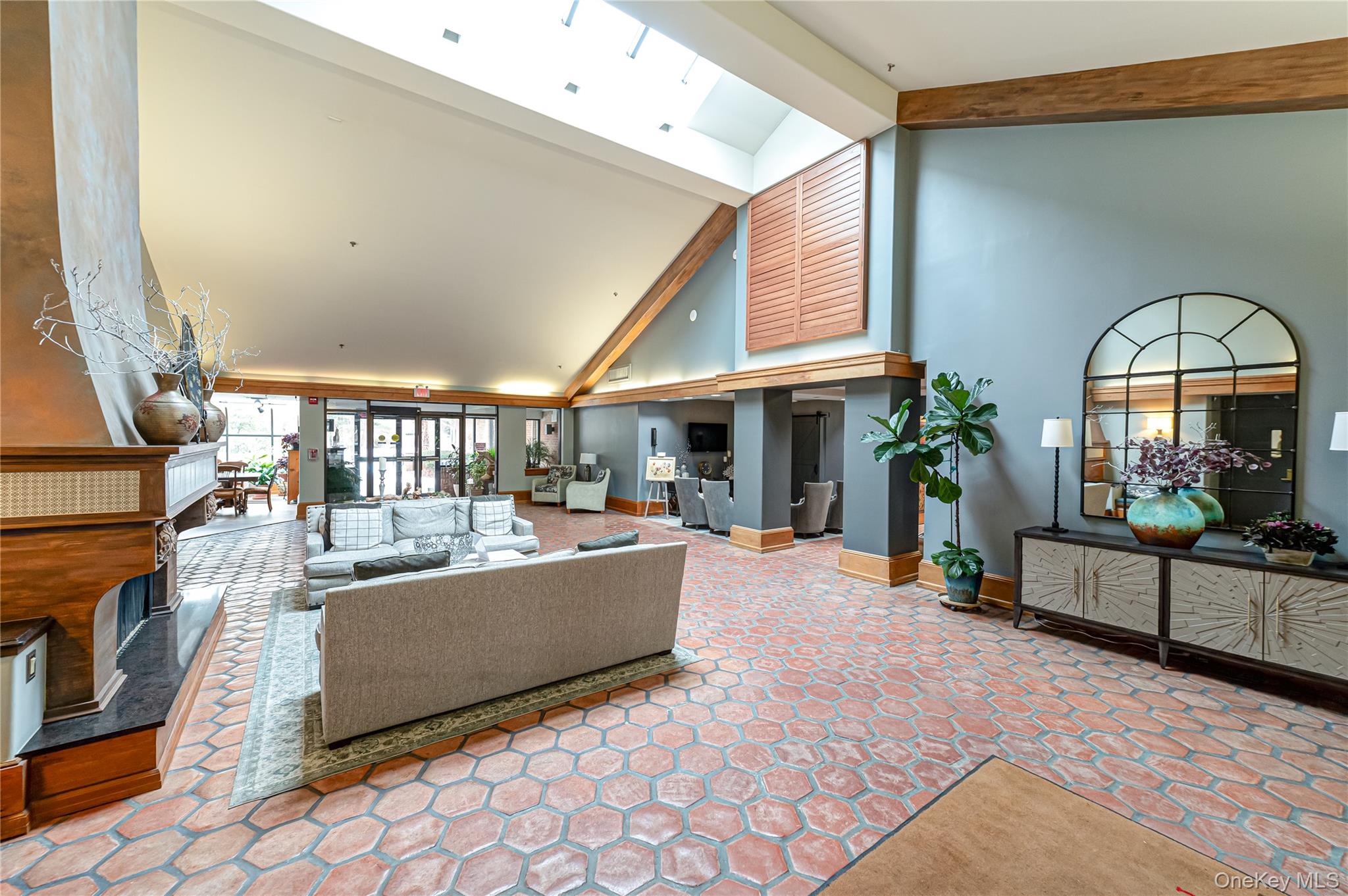 263 Glen Drive, Ridge, NY 11961