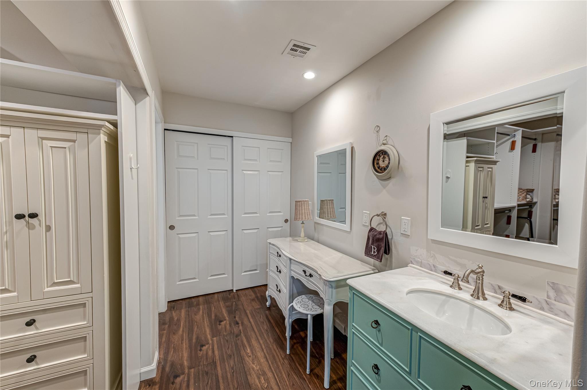 263 Glen Drive, Ridge, NY 11961