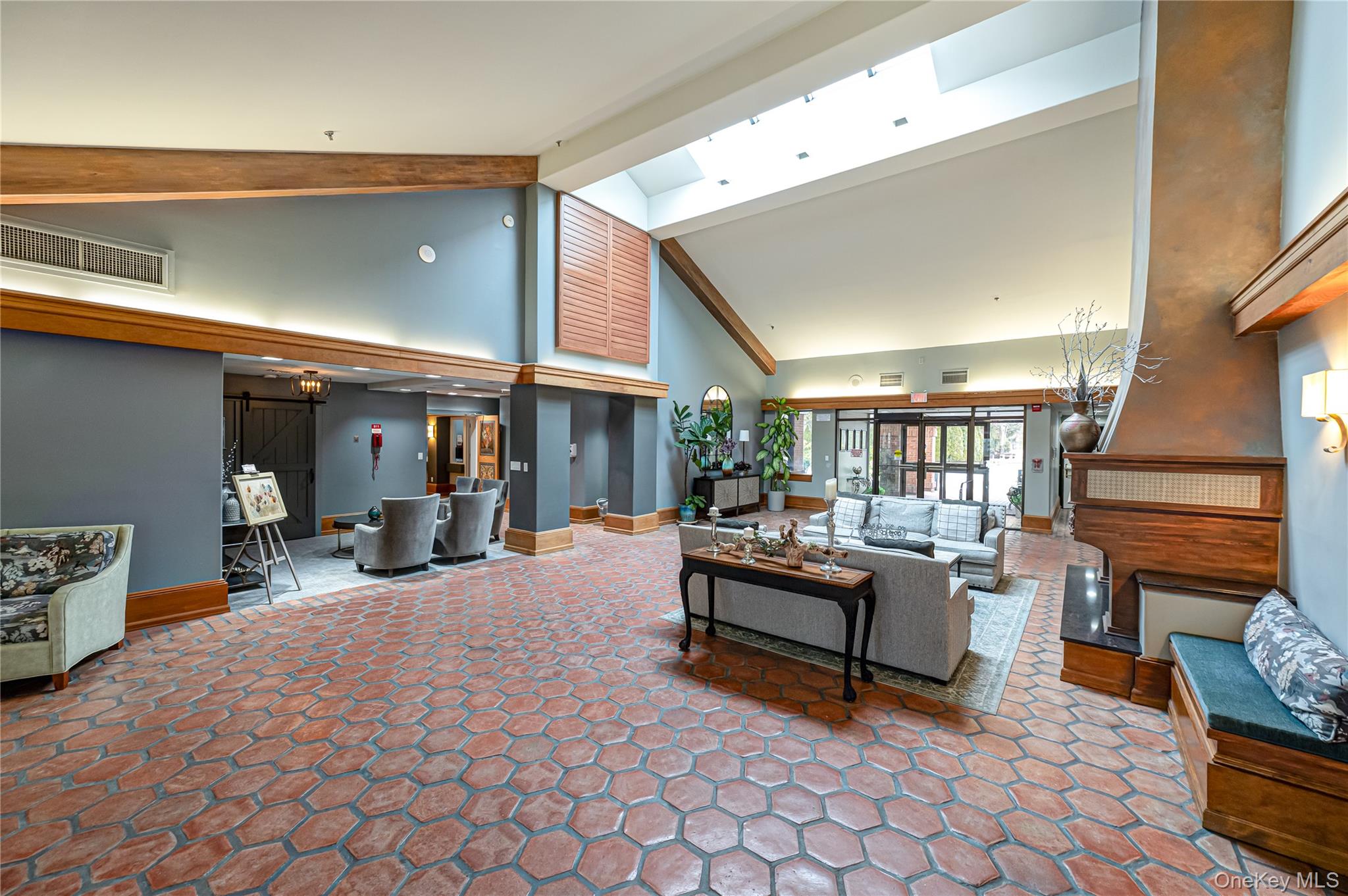 263 Glen Drive, Ridge, NY 11961