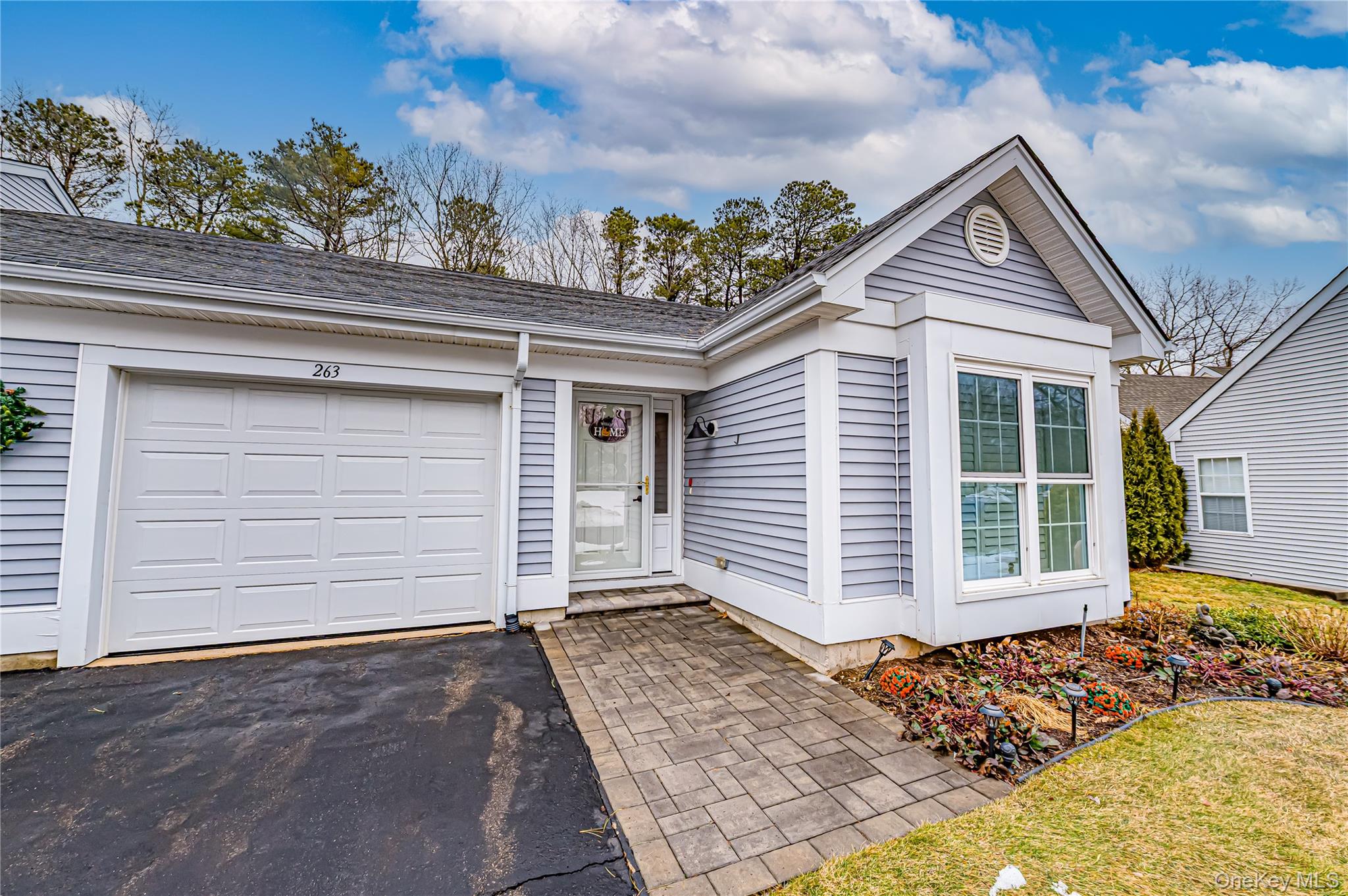 263 Glen Drive, Ridge, NY 11961