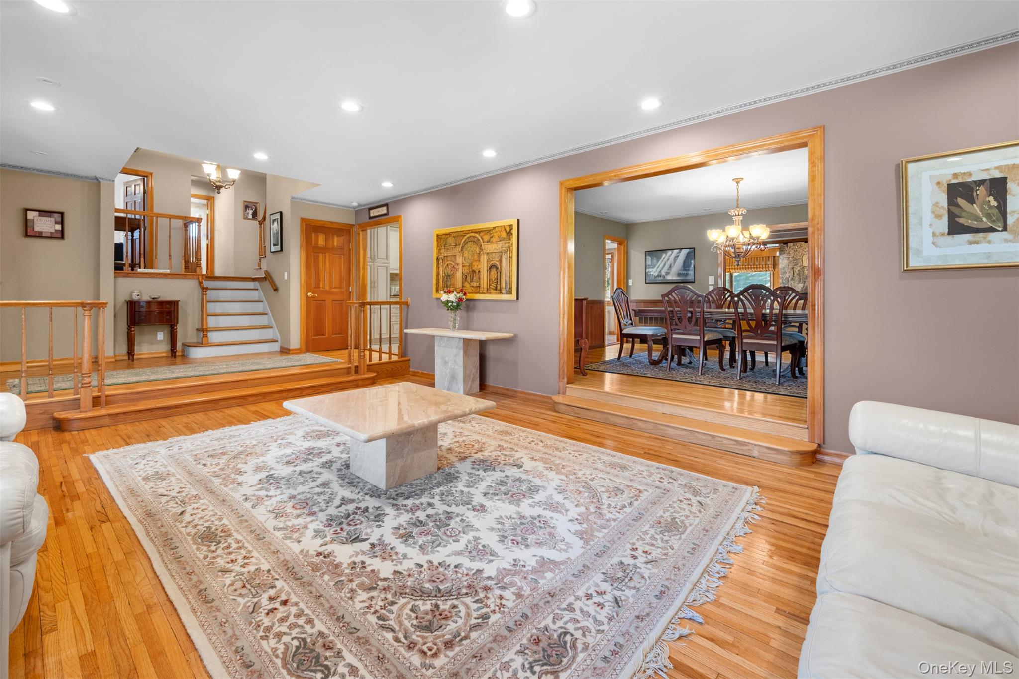 22 Ravine Road, Great Neck, NY 11023