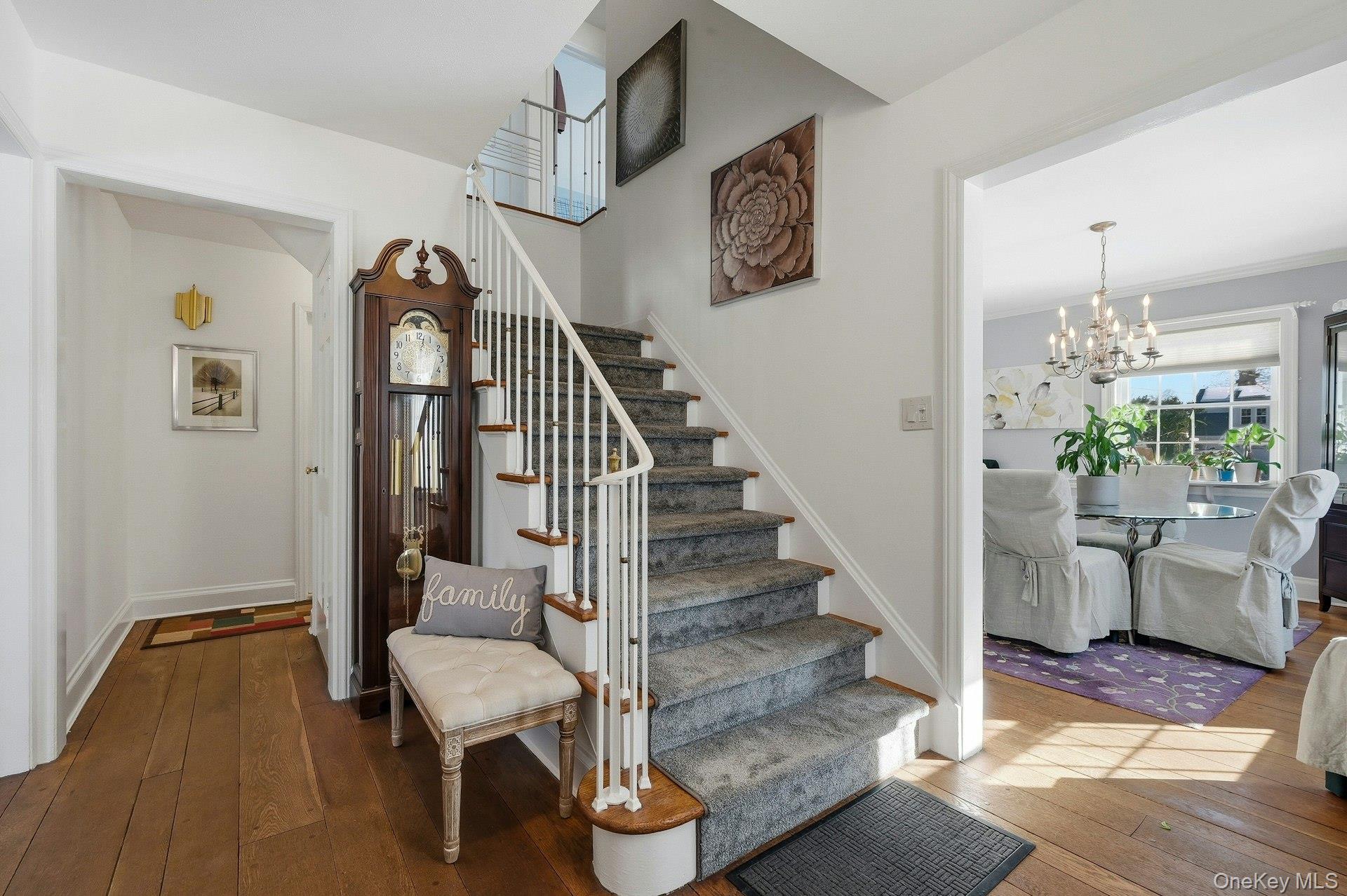 6 Beverly Parkway, Freeport, NY 11520