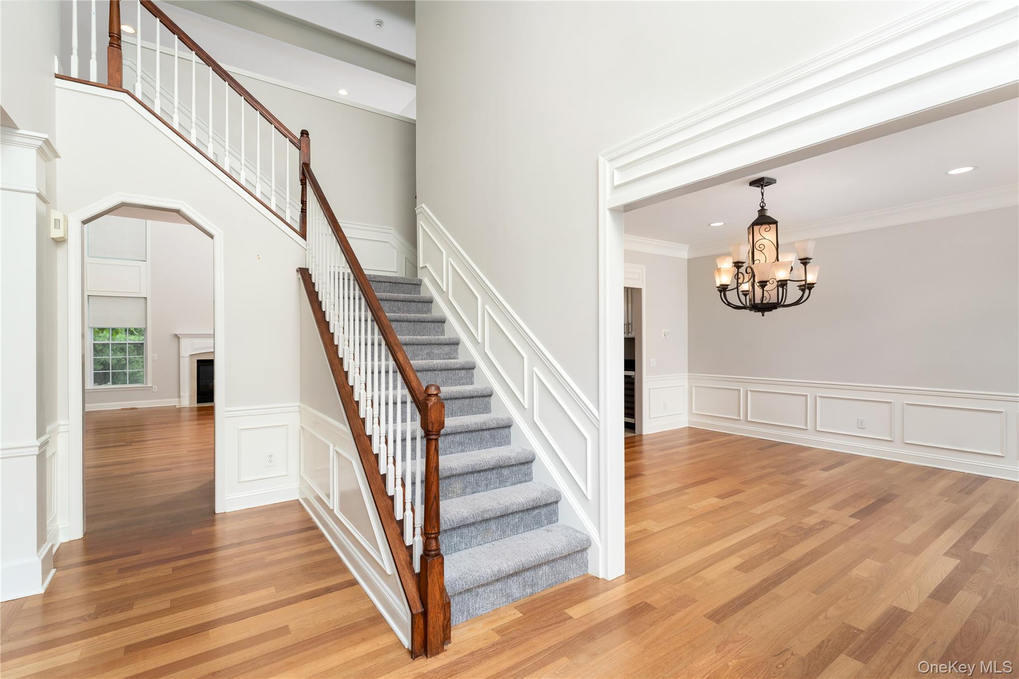 48 Avolet Court, Mount Sinai, NY 11766