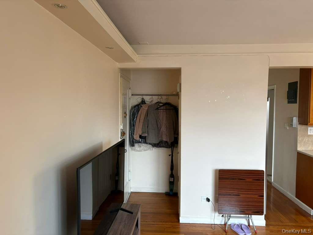 144-04 78th Avenue # 3K, Flushing, NY 11367