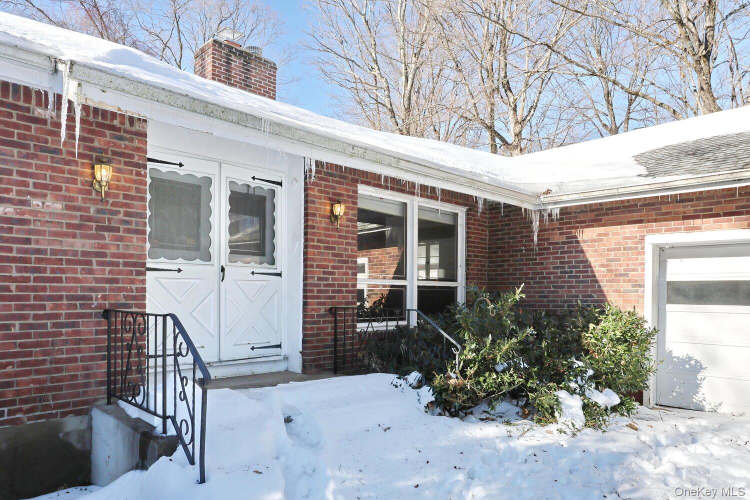 5 Steinway Court, Suffern, NY 10901