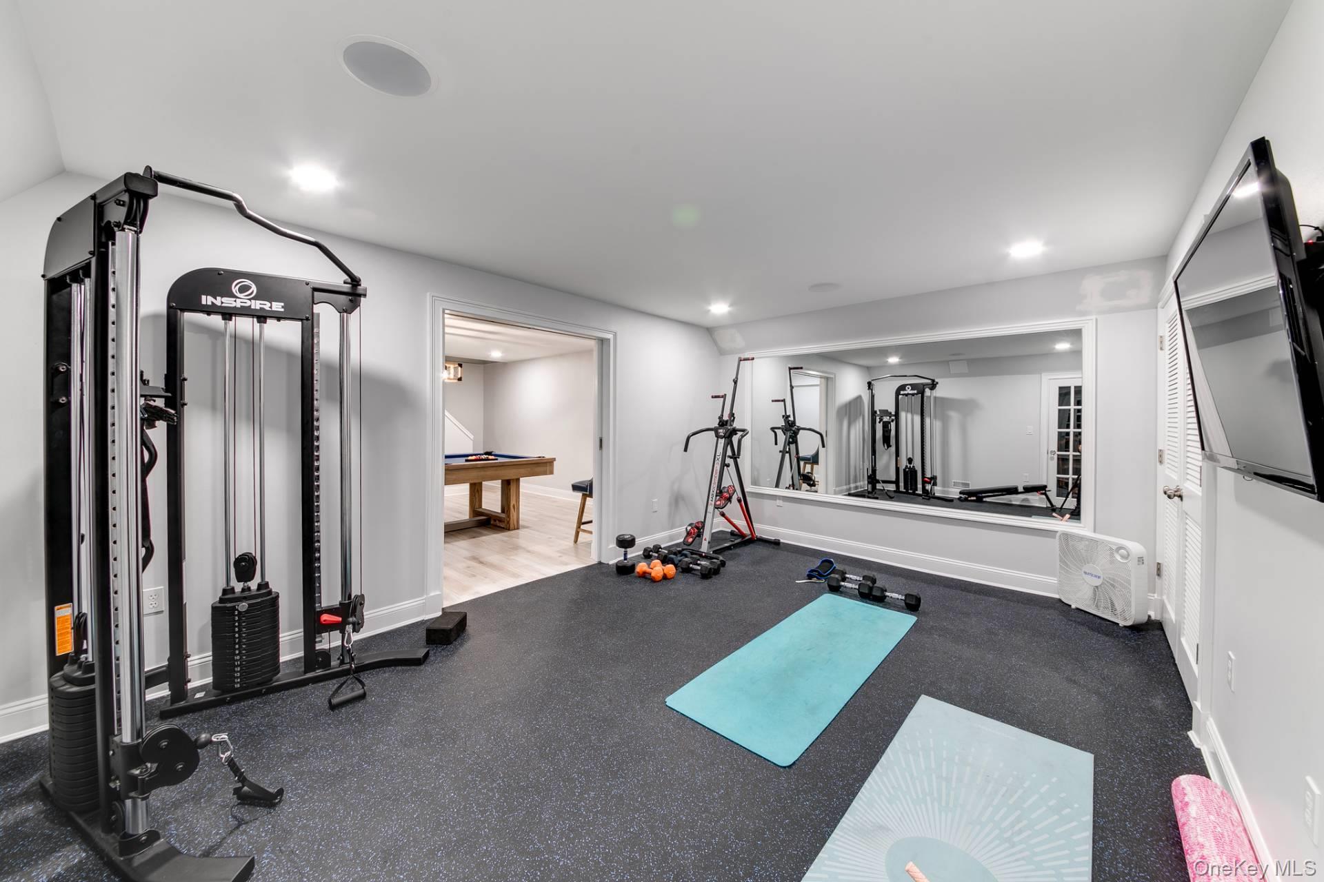 7 Hilltop Lane, East Hampton, NY 11937