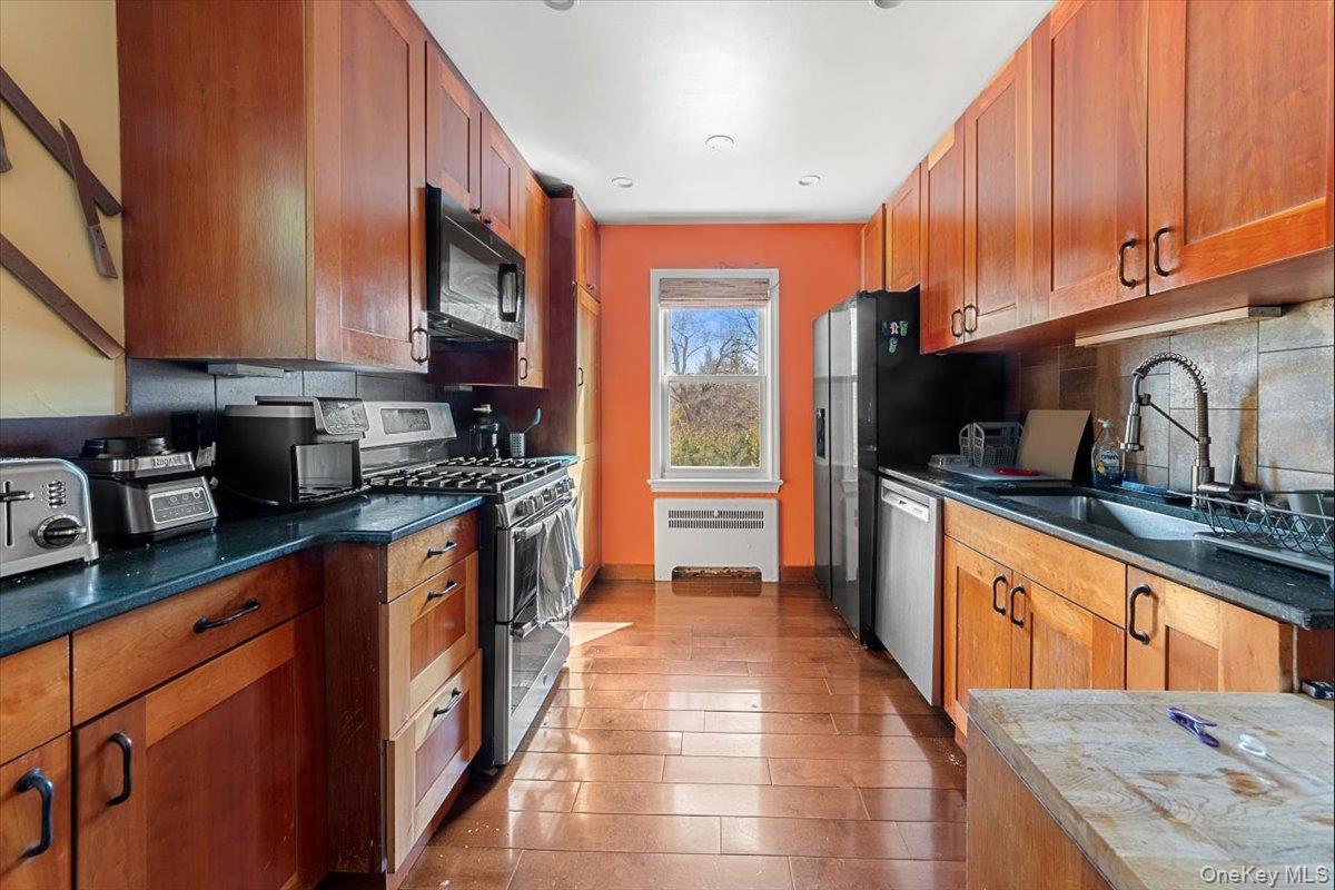 10 Taft Lane, Ardsley, NY 10502