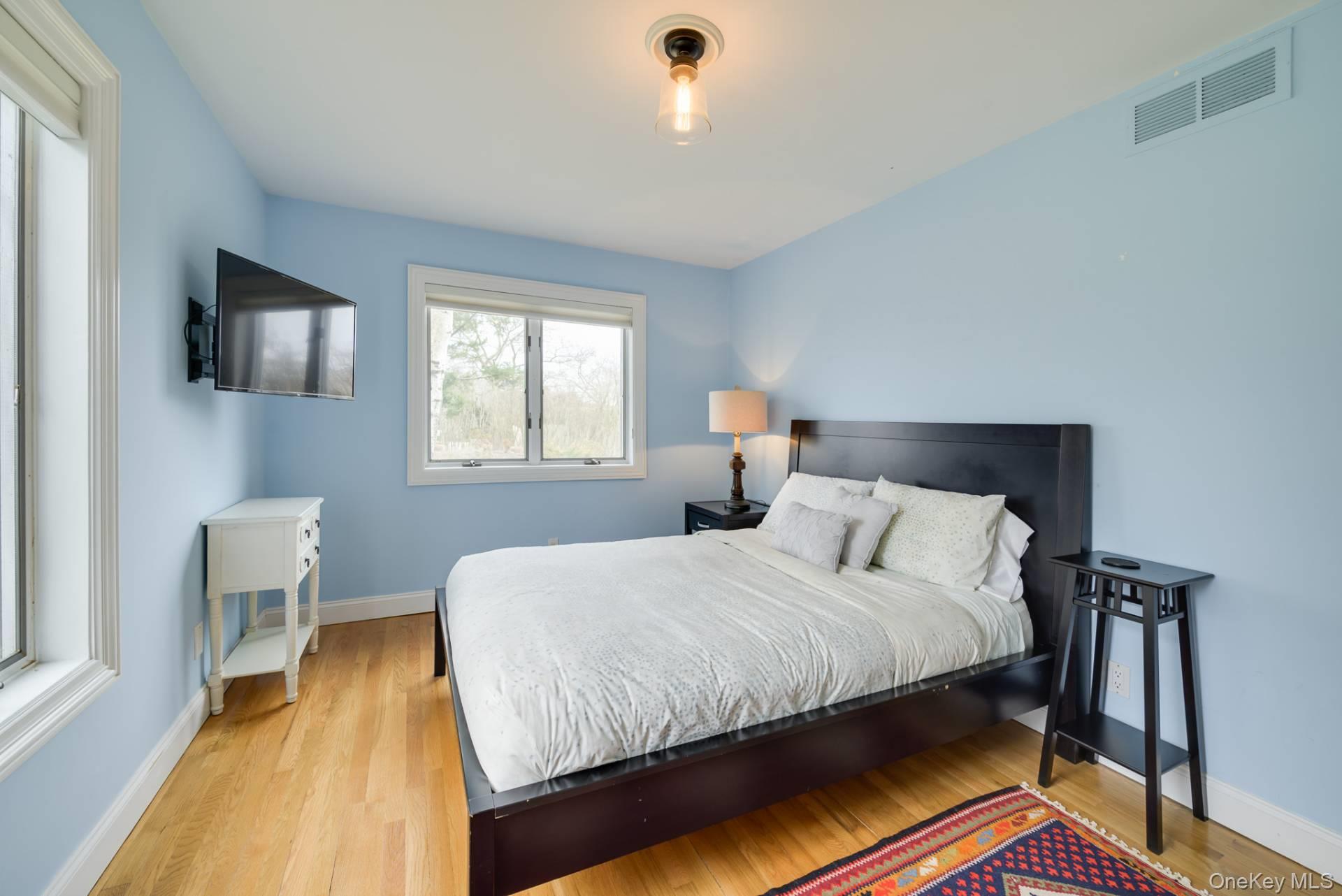 23 Stephen Halsey Path, Water Mill, NY 11976