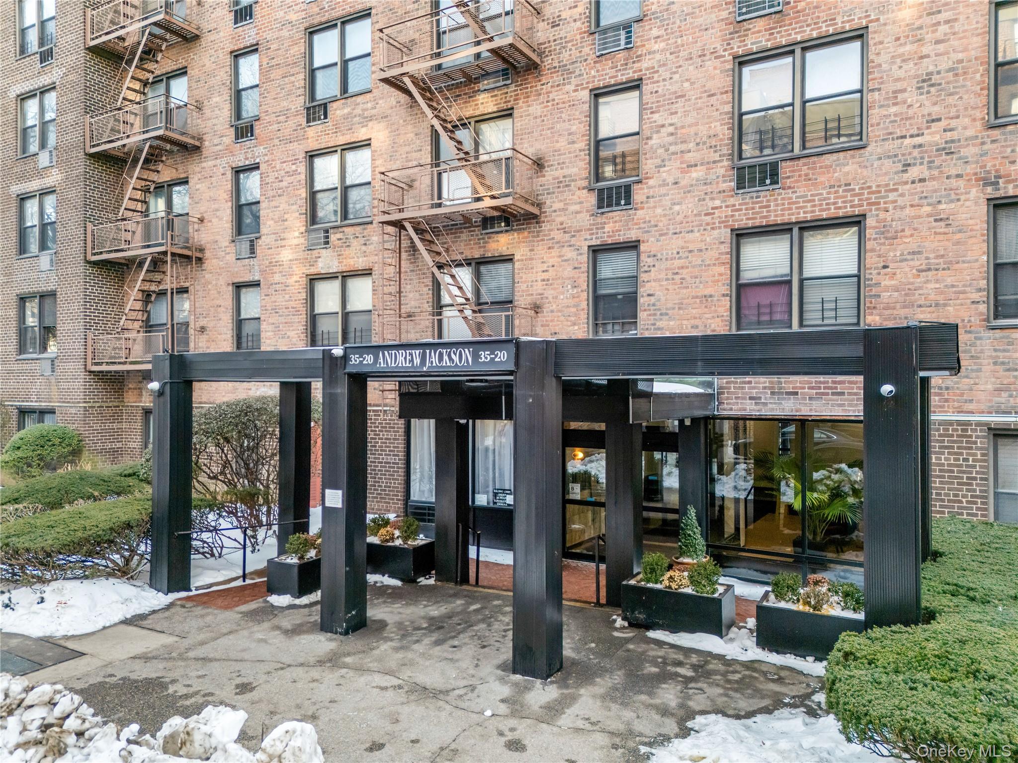 35-20 Leverich St # 209, Jackson Heights, NY 11372